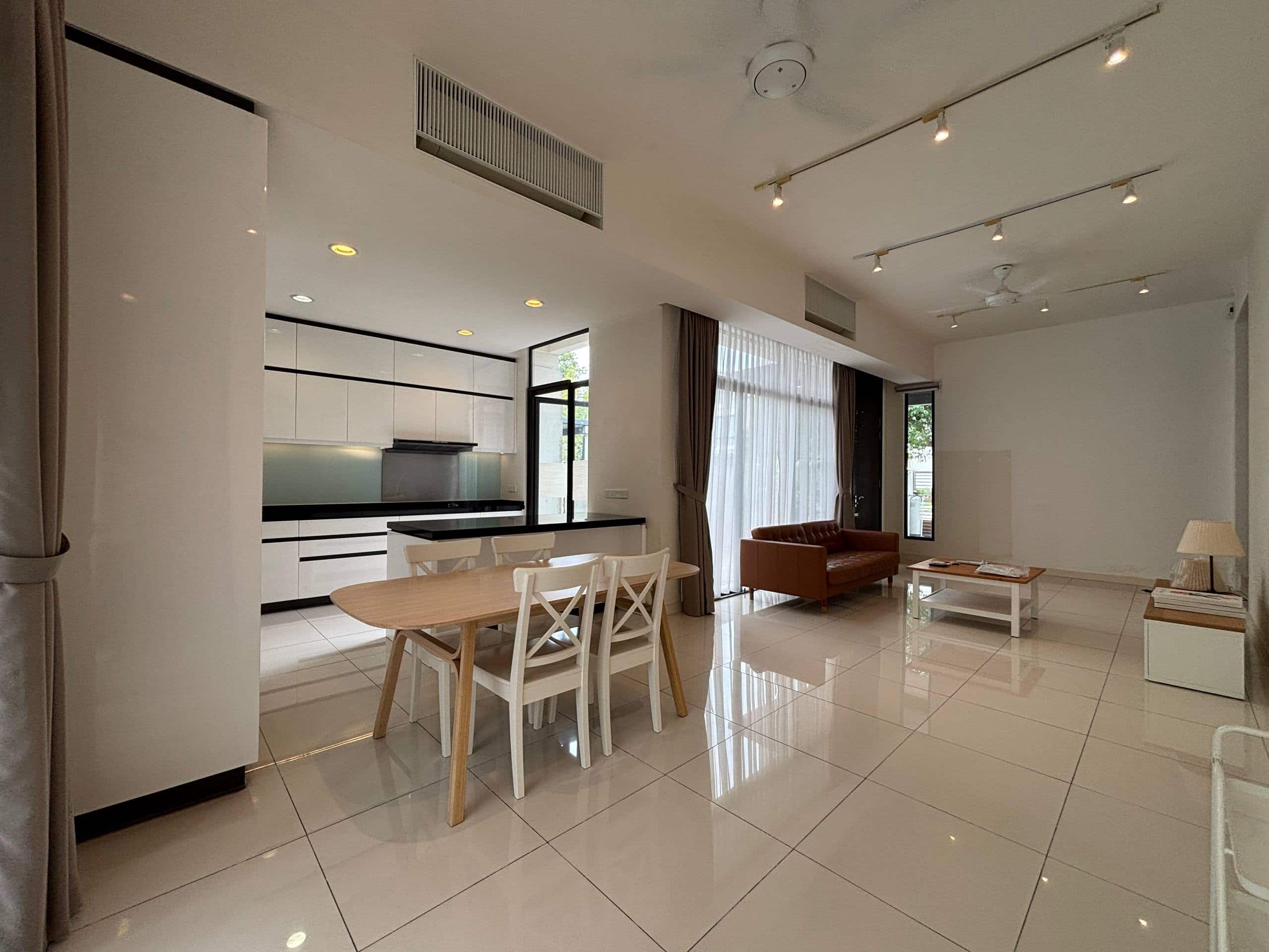 End Lot Terrace Avira Medini Iskandar 2
