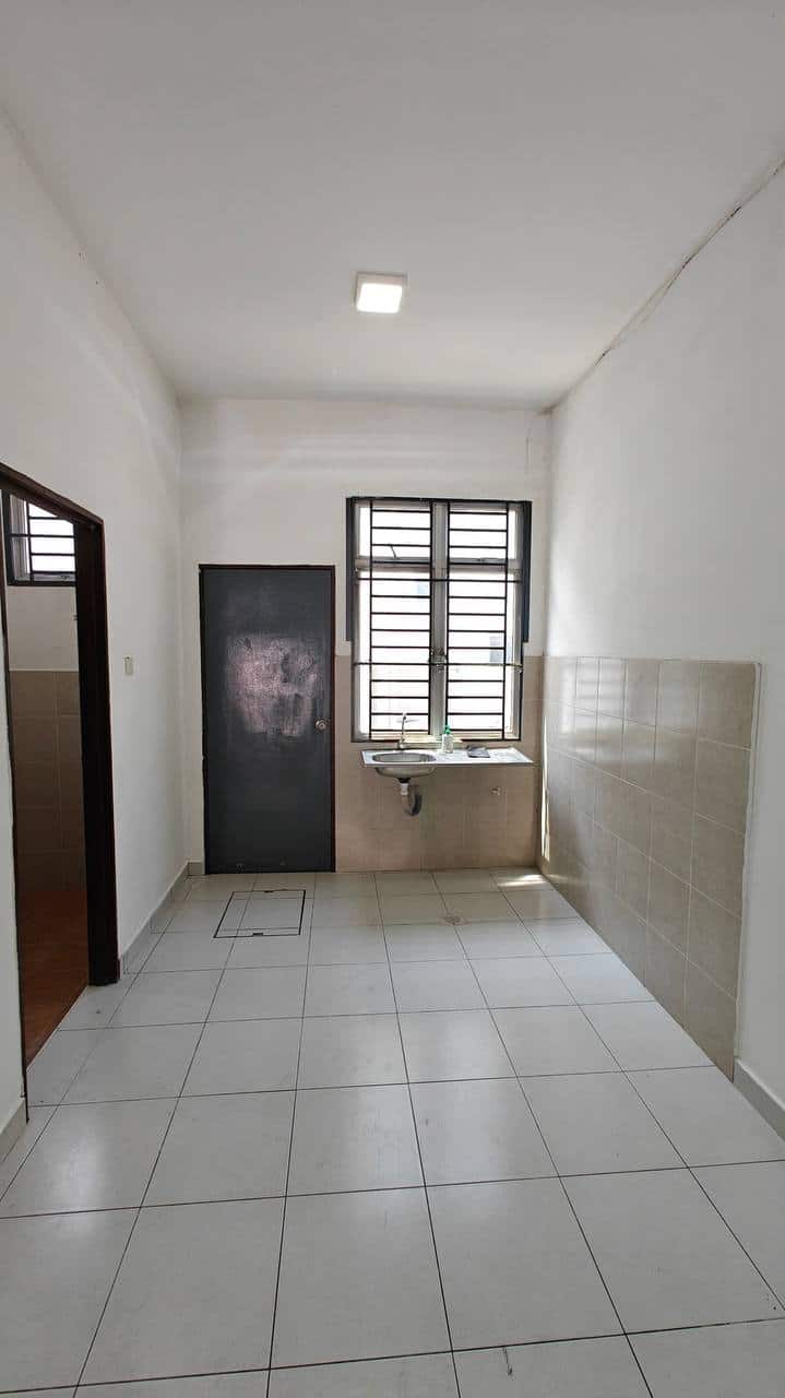 2-Storey Terrace House Taman Scientex Senai 8