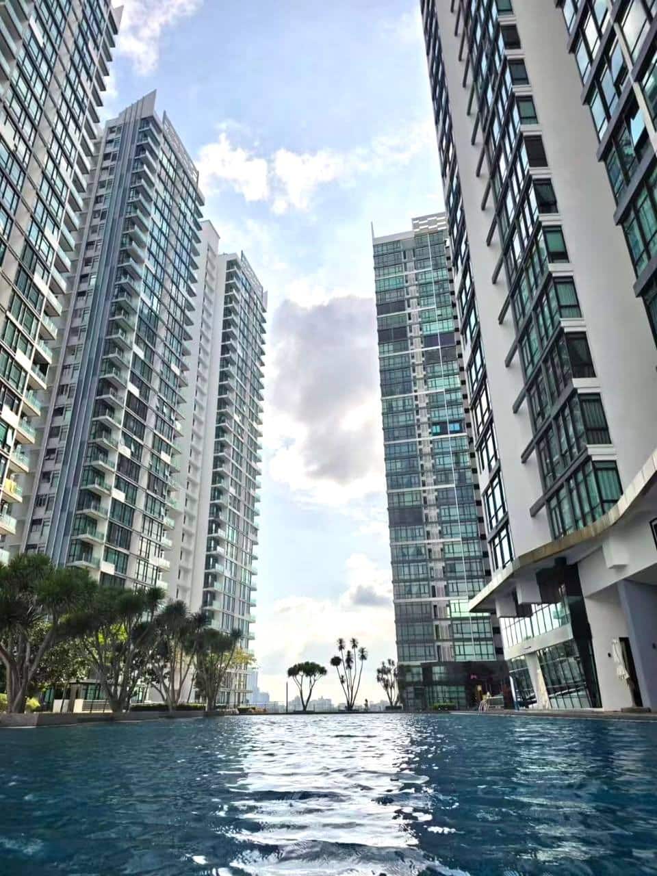 Condominium Wave @ Marina Cove 1
