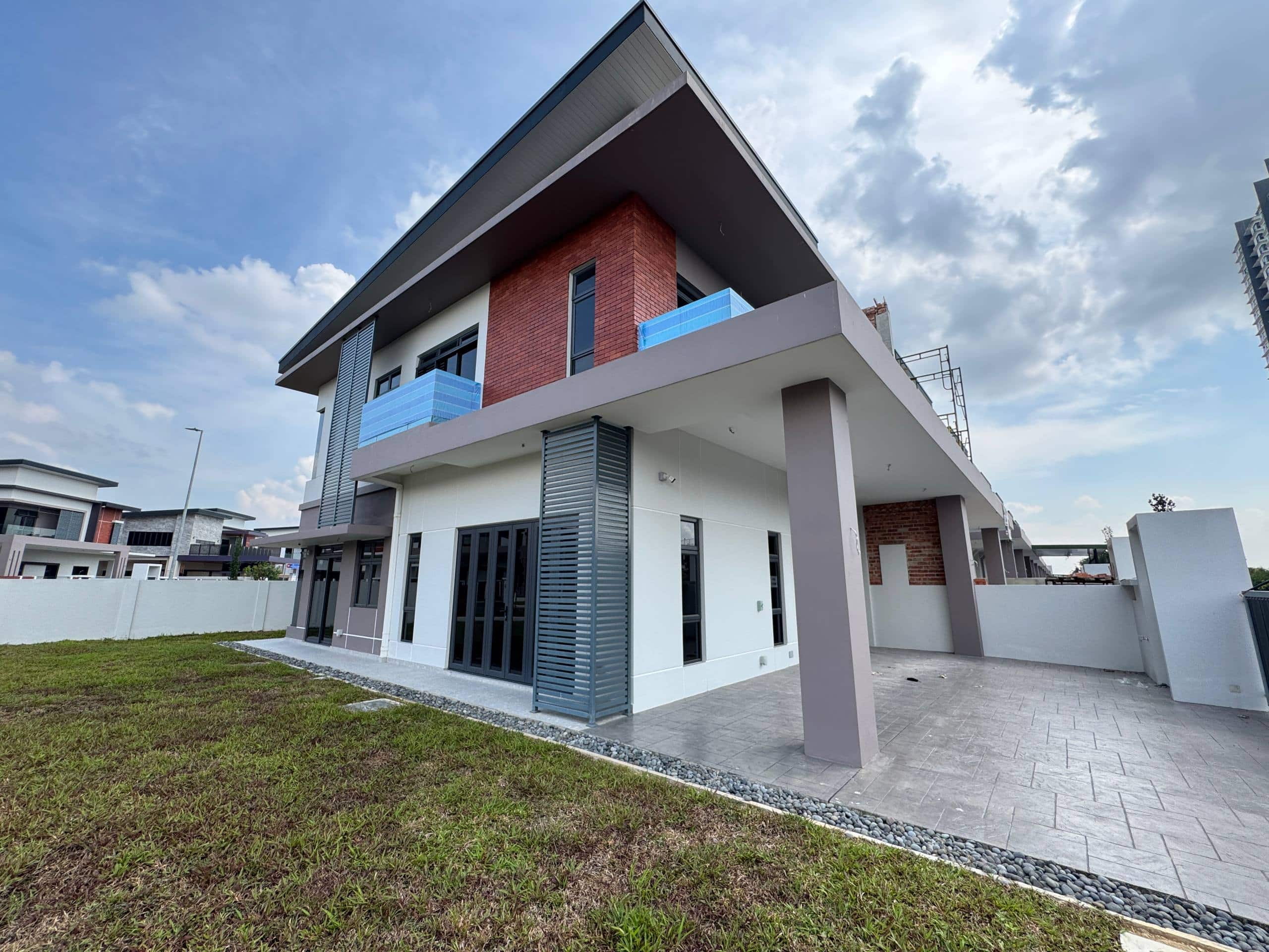 2-Storey Semi-D Bandar UDA Utama 1