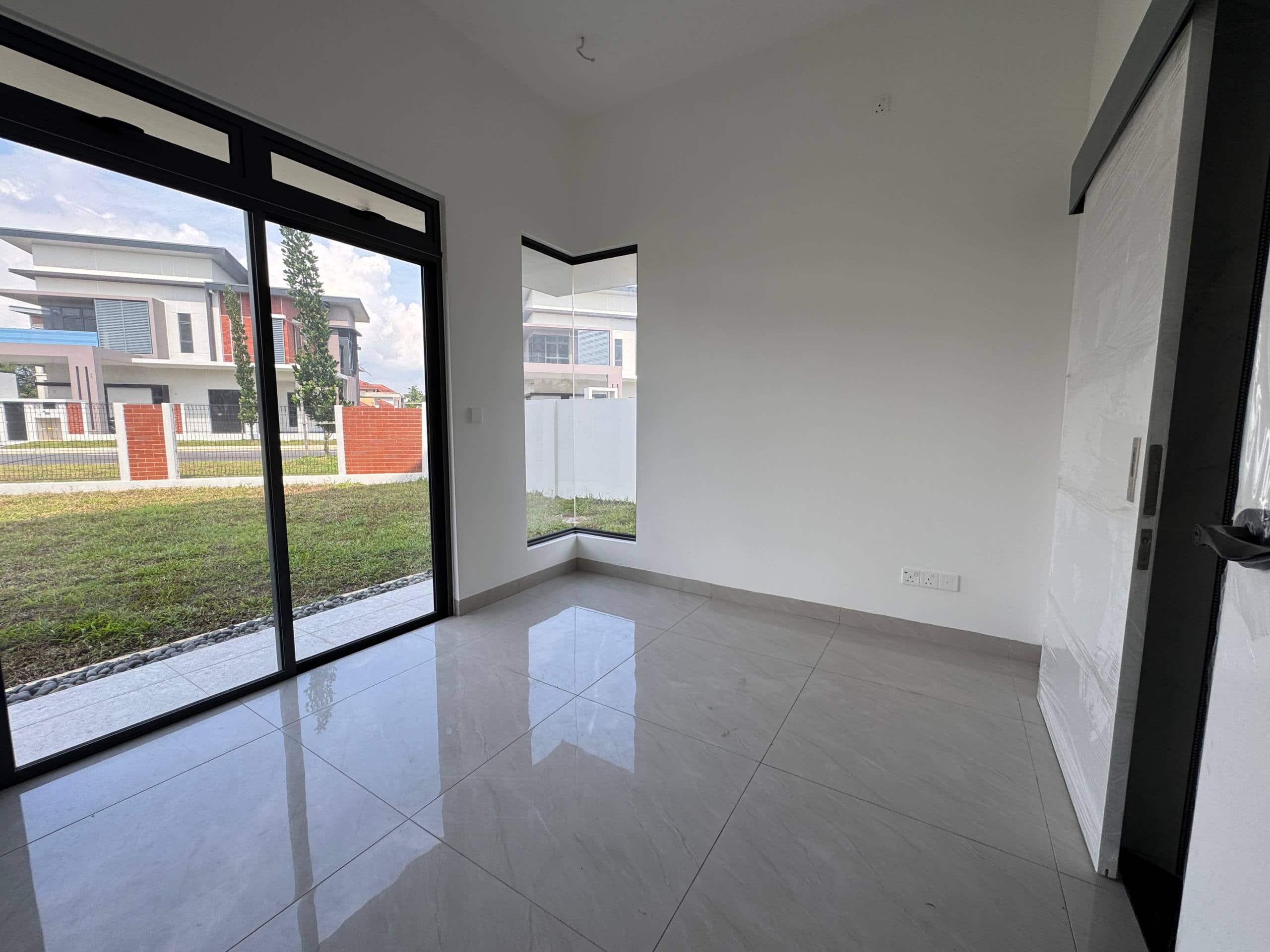 2-Storey Semi-D Bandar UDA Utama 5