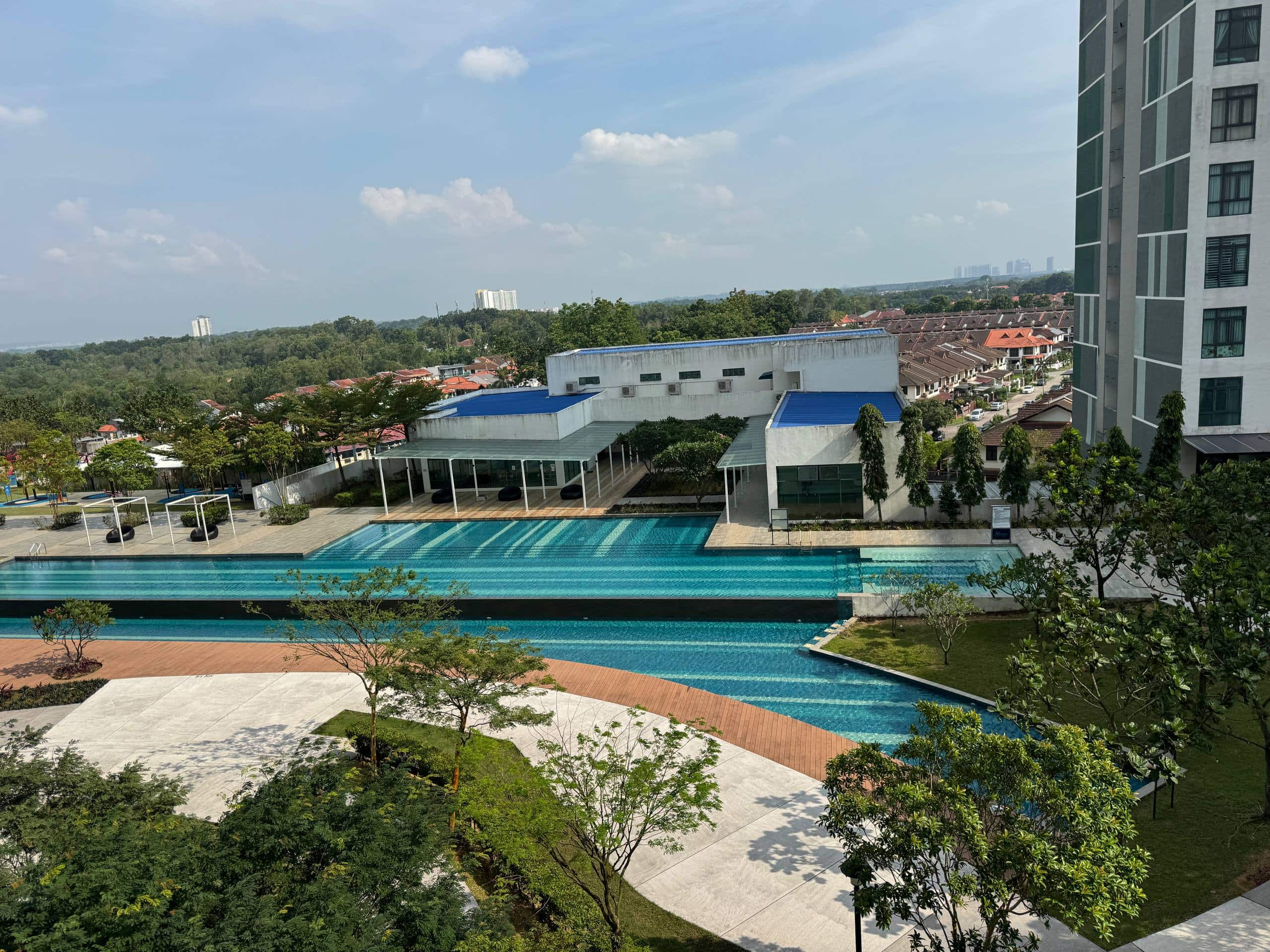 Condominium Taman Perling 4