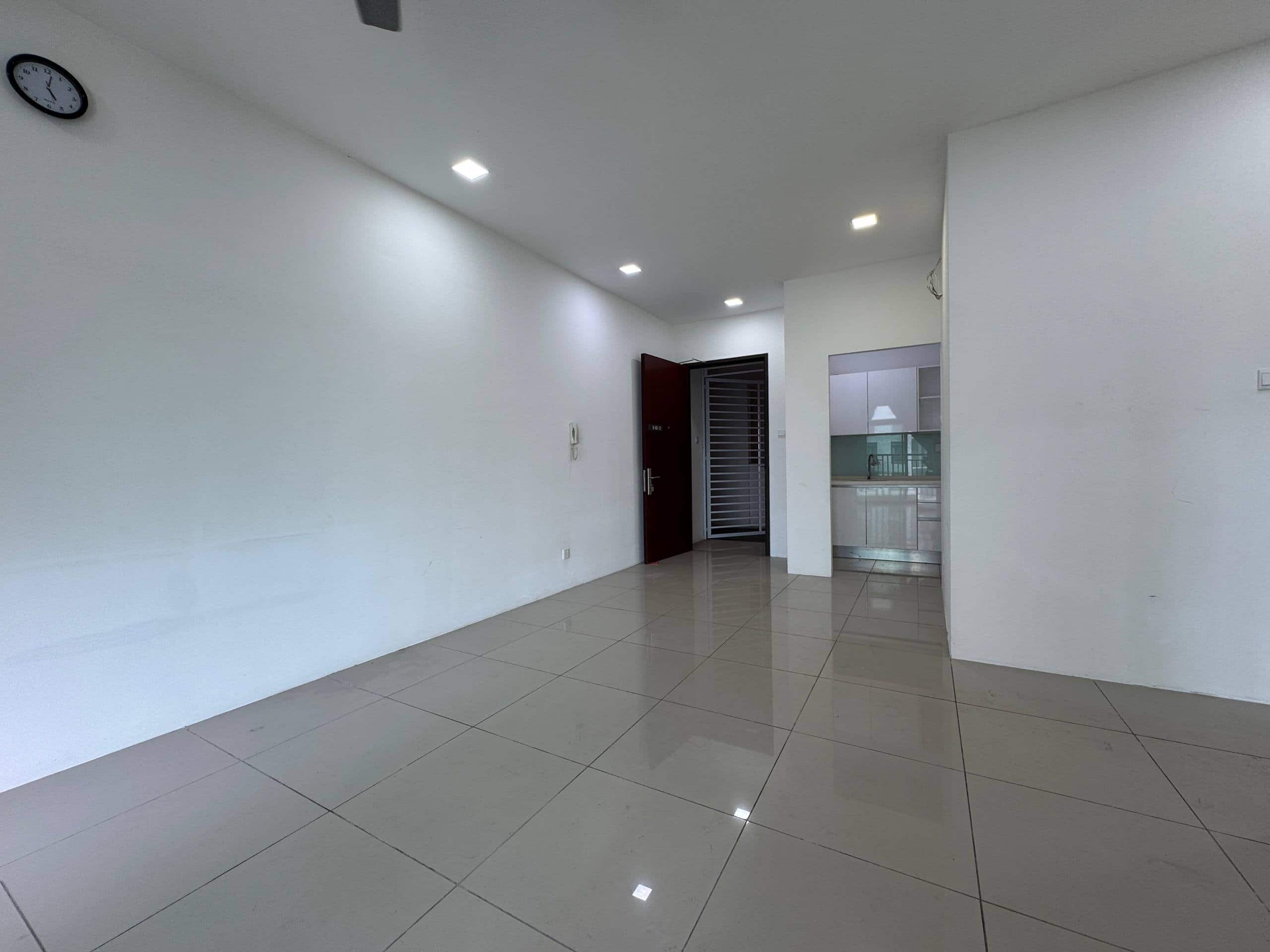 Condominium Taman Perling 5