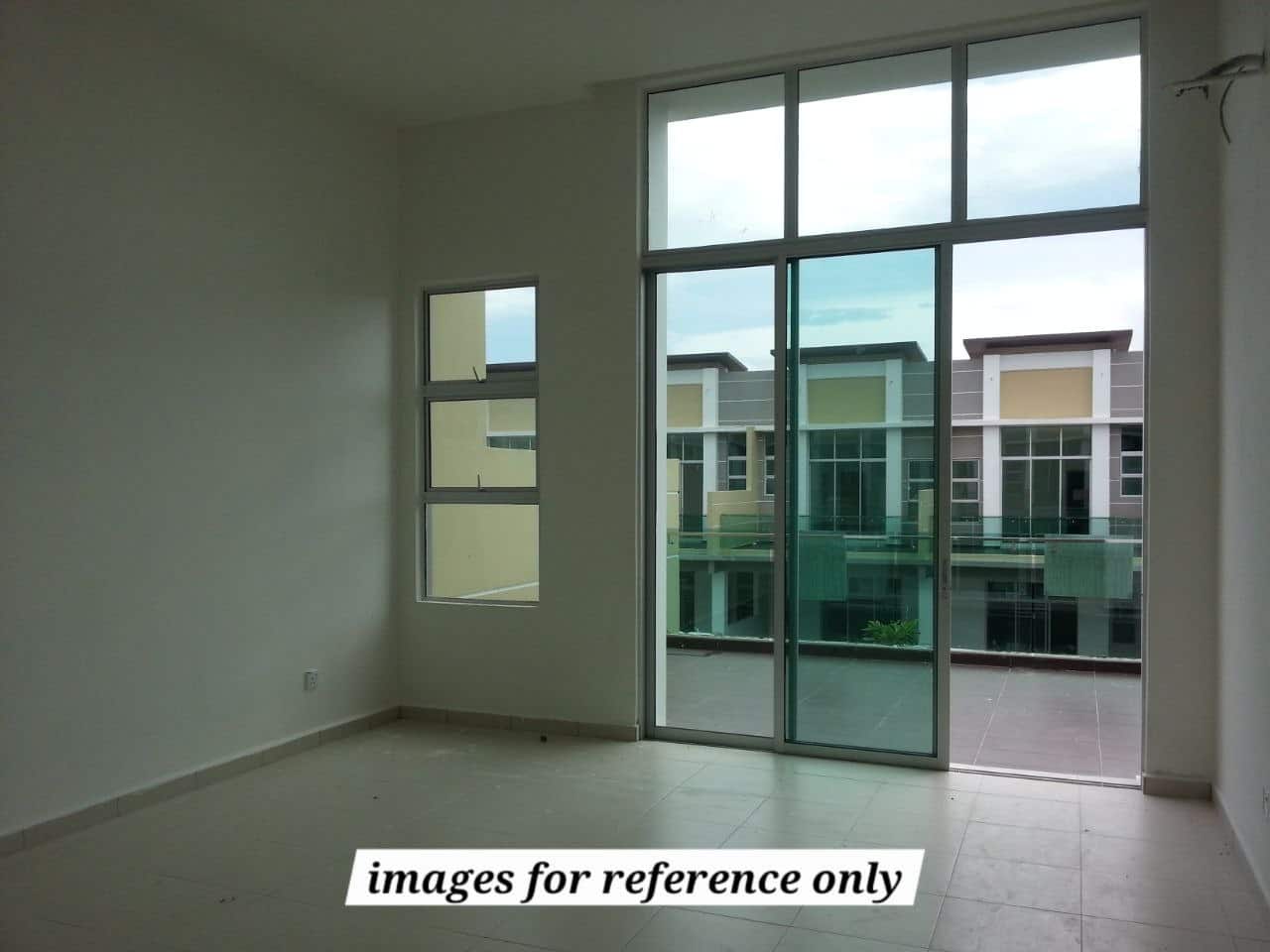 2-Storey Terrace House La Garden @ Austin 3