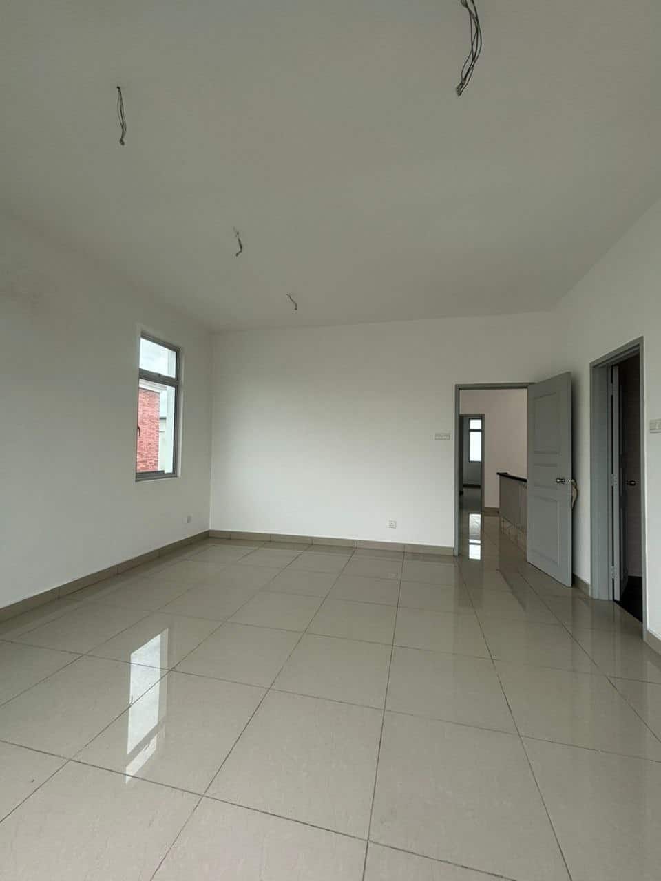 2-Storey Terrace House (End Lot) Kensington (Bandar Indahpura) 3