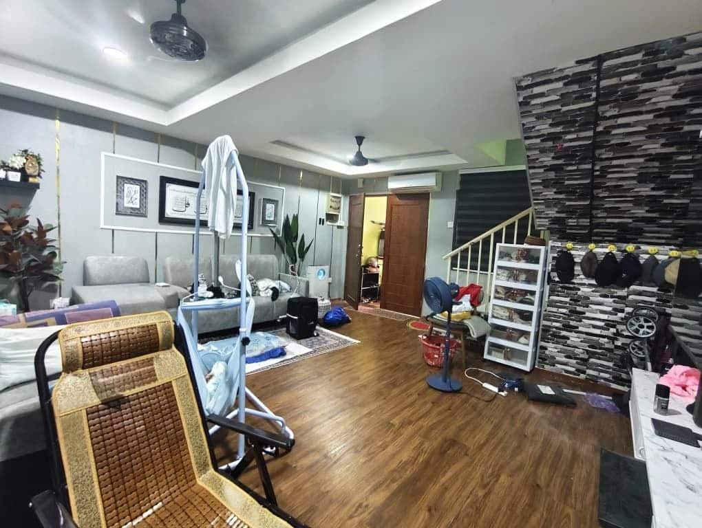 2-Storey Terrace House Taman Pulai Indah 2