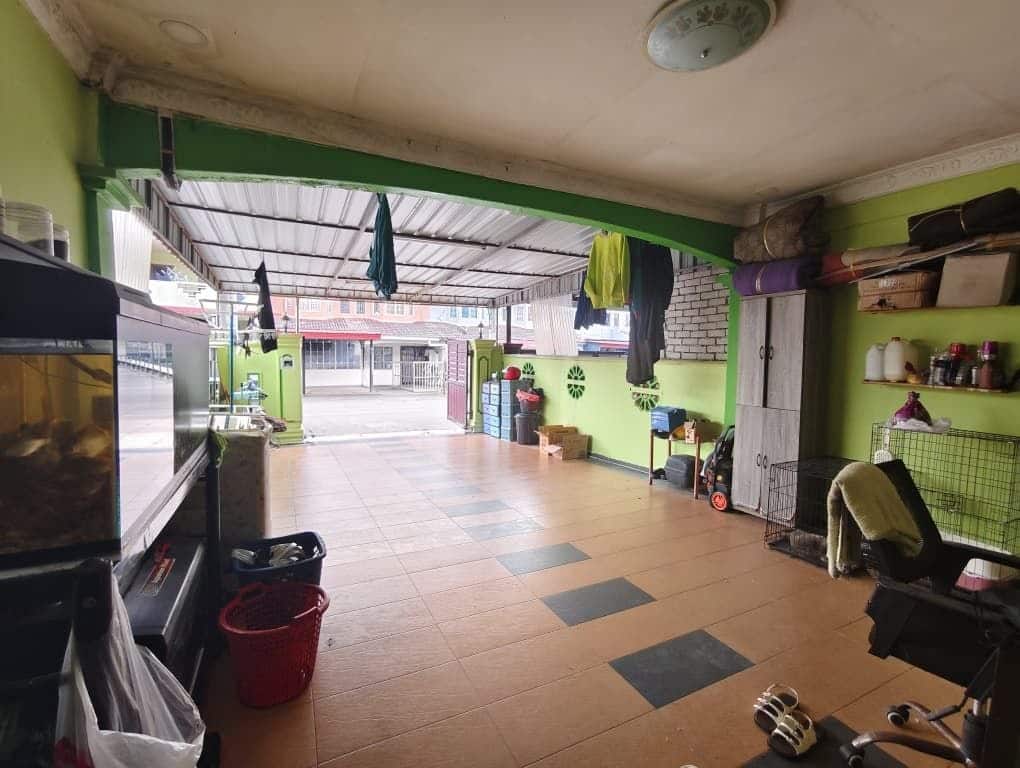 2-Storey Terrace House Taman Pulai Indah 3