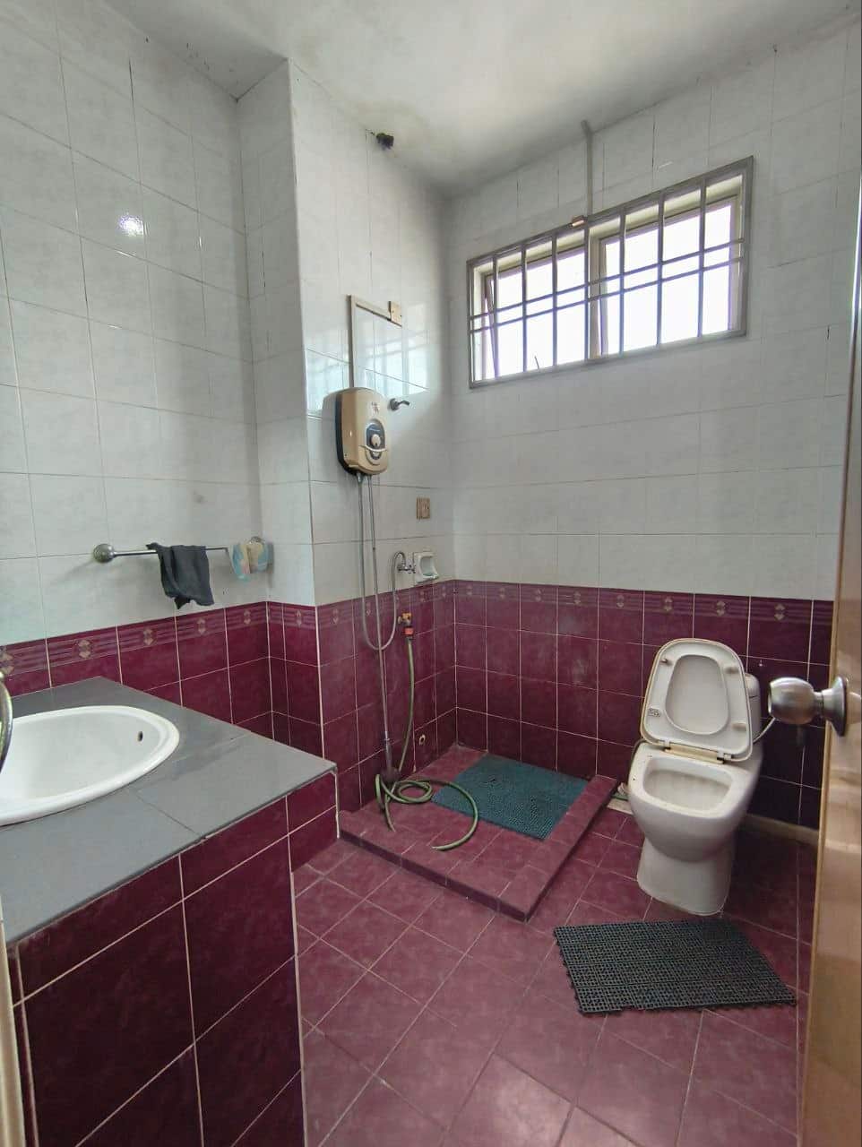 1.5 Storey Terraced House Taman Gaya 5