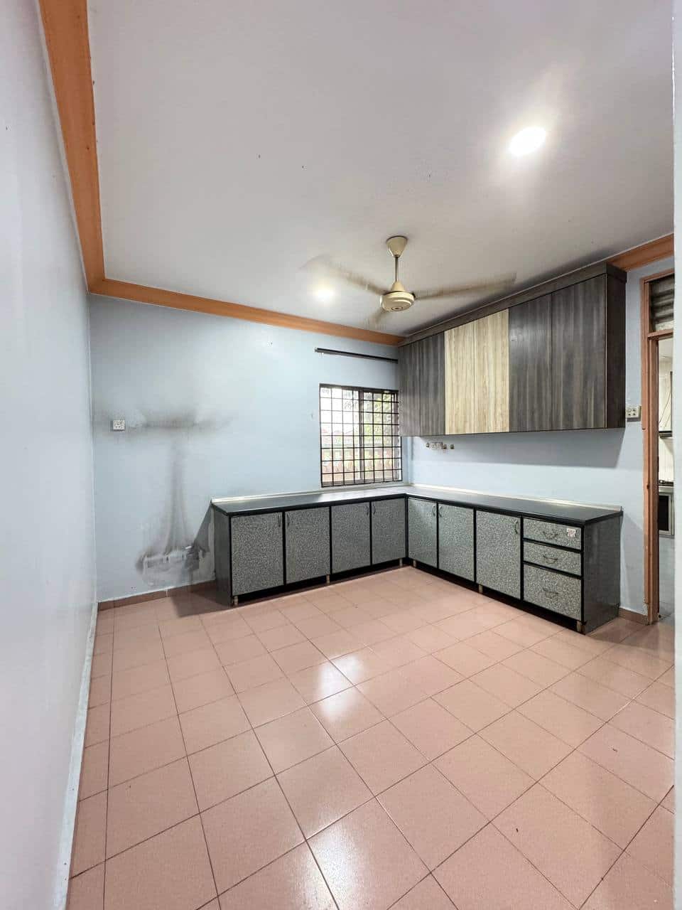 2-Storey Semi-D Taman Bukit Kempas 7