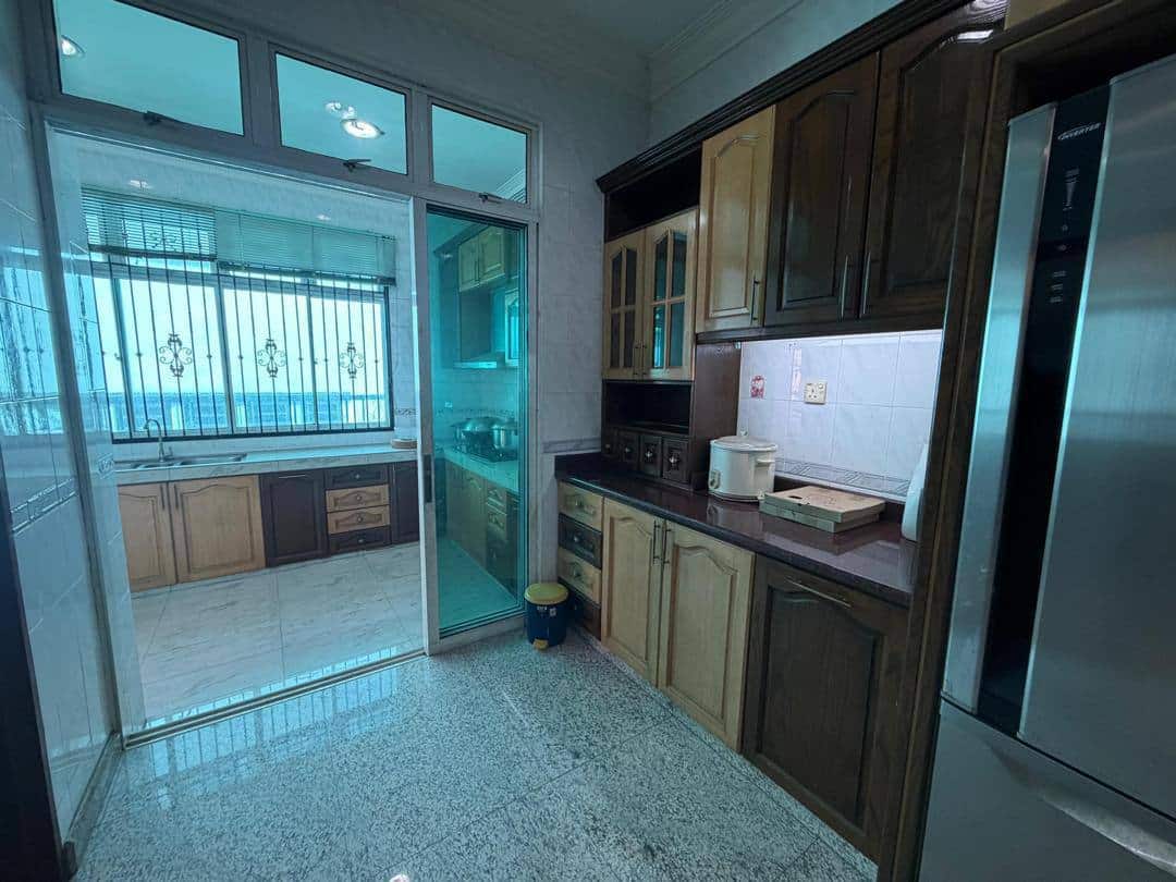 Semi-D Taman Sutera 7