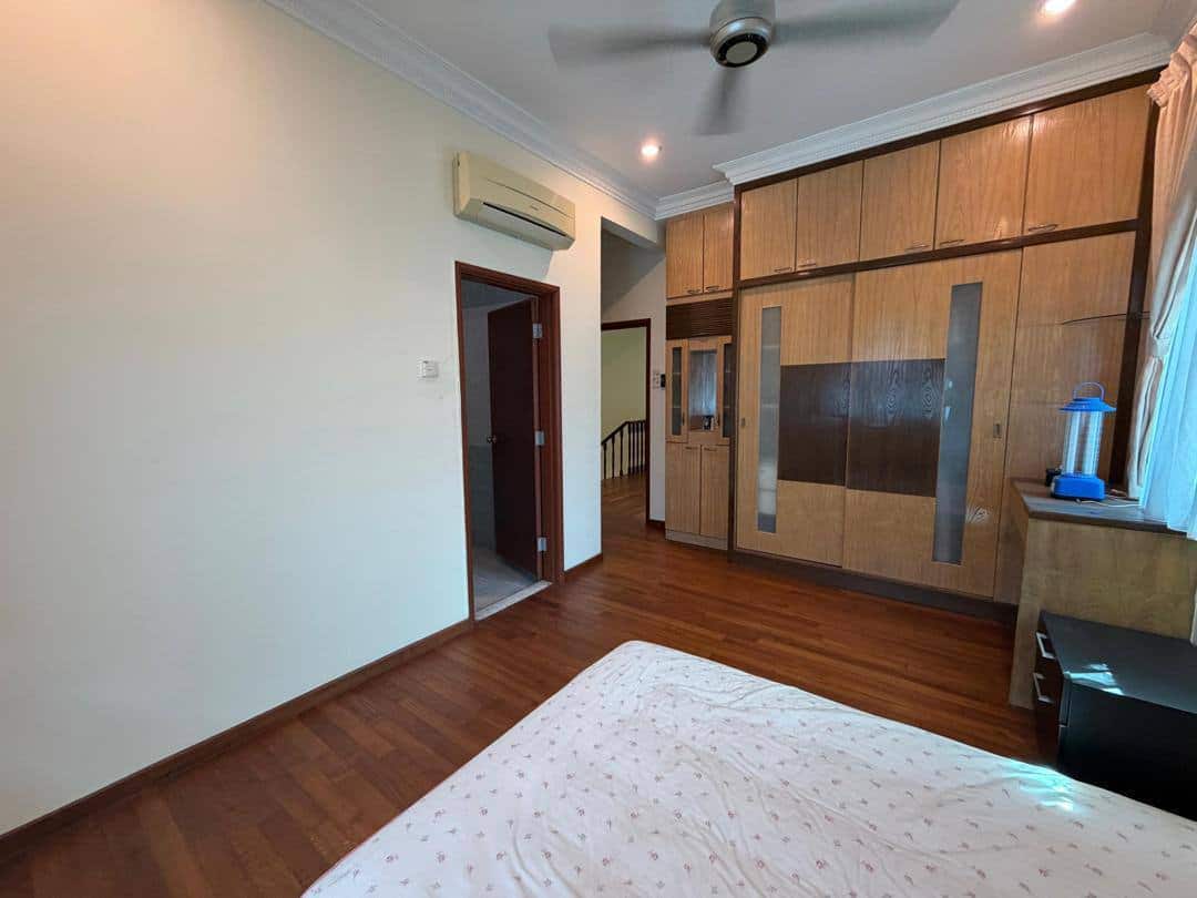 Semi-D Taman Sutera 3