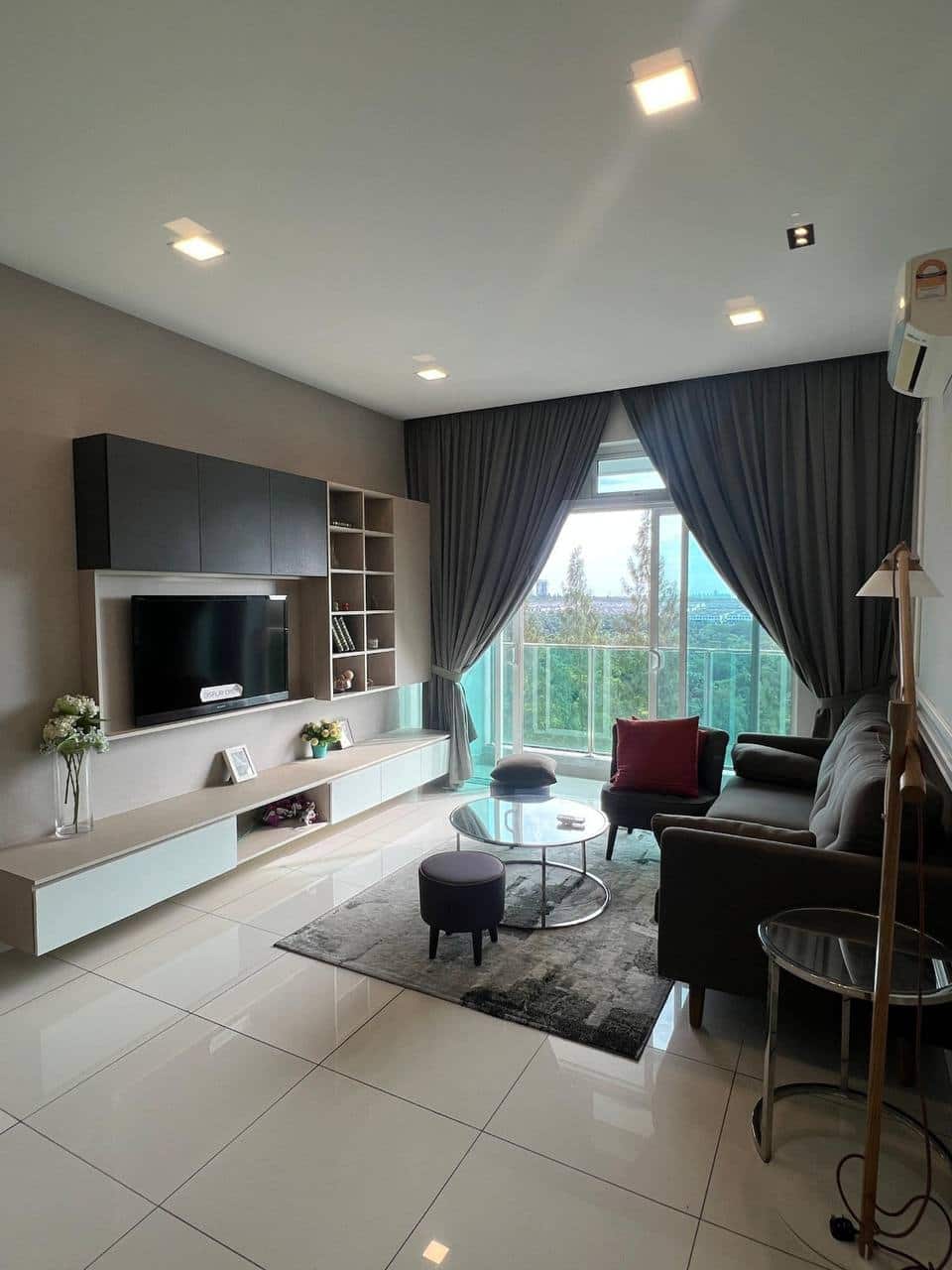 Condominium D’Suites Akasia @ Horizon Hills 2