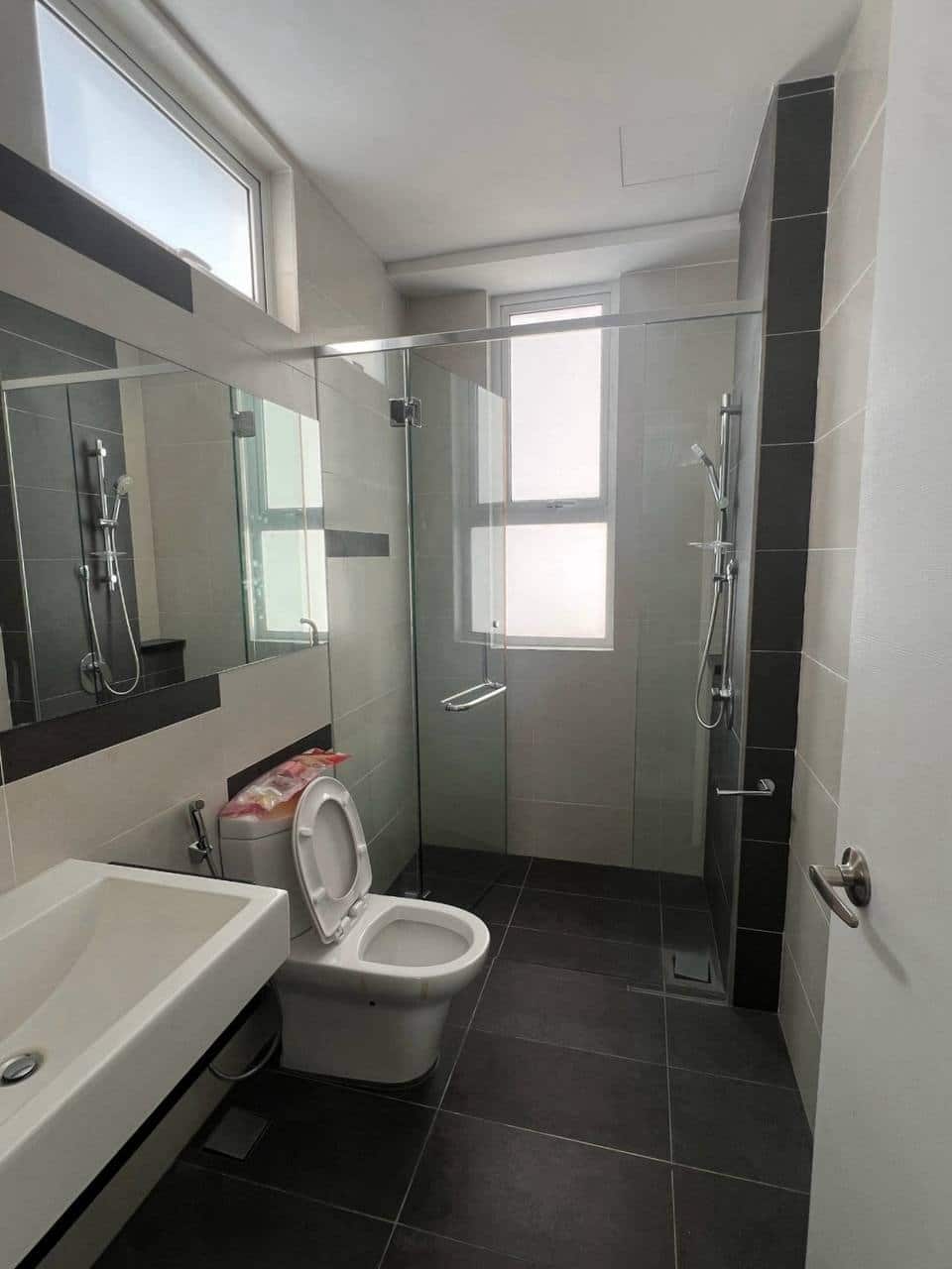 Condominium D’Suites Akasia @ Horizon Hills 8