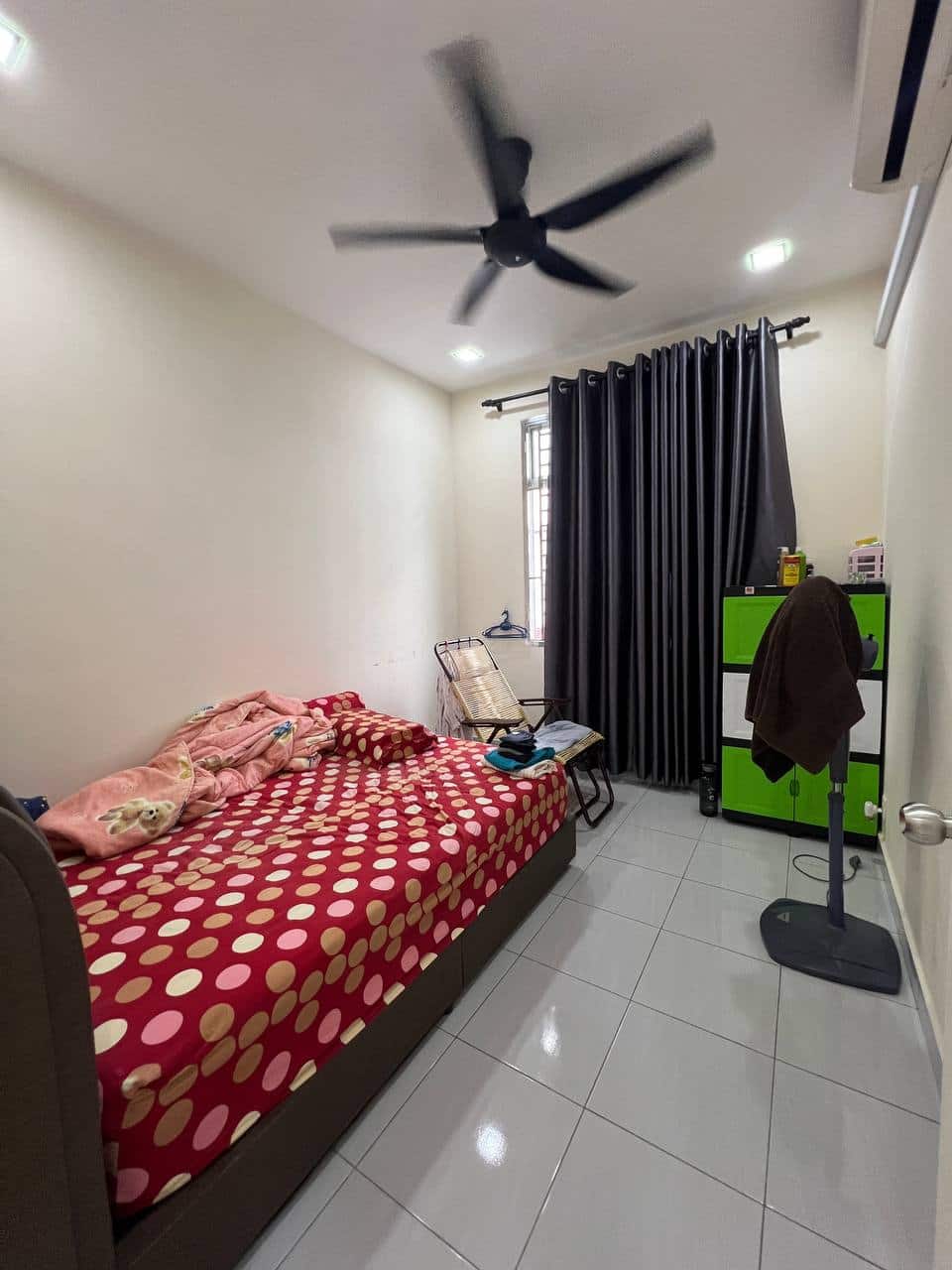 Triple Storey Terrace House Seri Alam 7