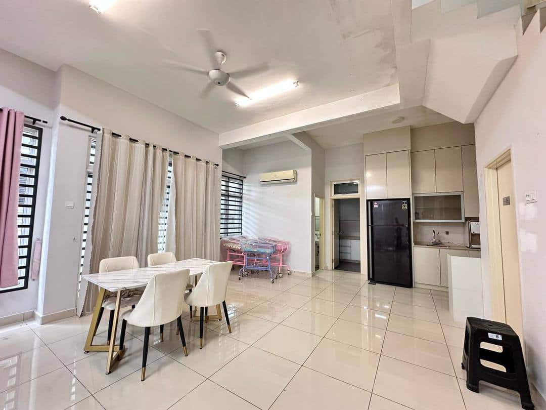 3-Storey Cluster House Nusa Sentral 3