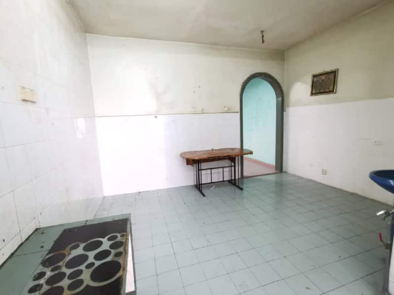 1.5-Storey Semi-D Taman Perling 4