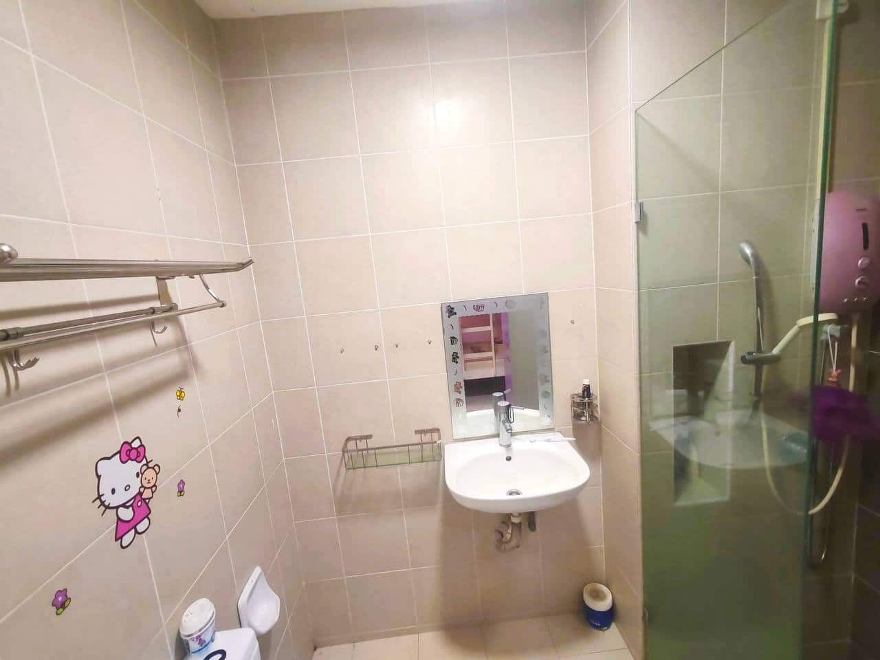 Studio Paragon Suites @ CIQ 7
