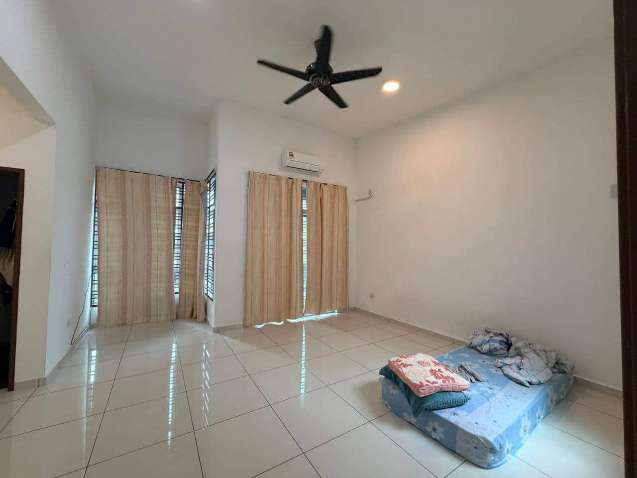 2-Storey Terrace Rini Hills 2 Mutiara Rini 7