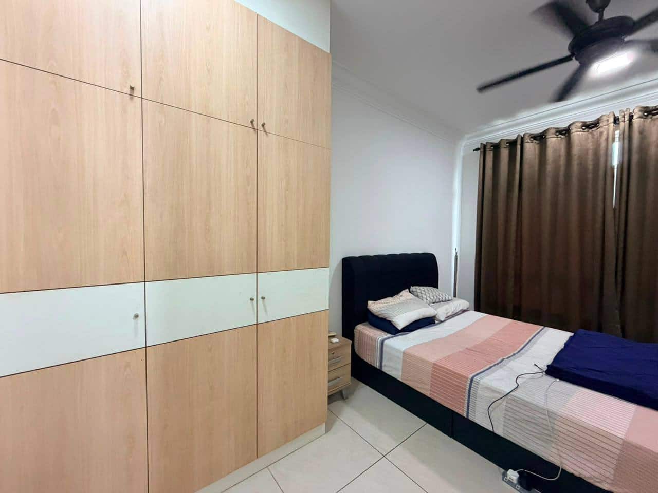 Condo Golden Sands Seaview 2