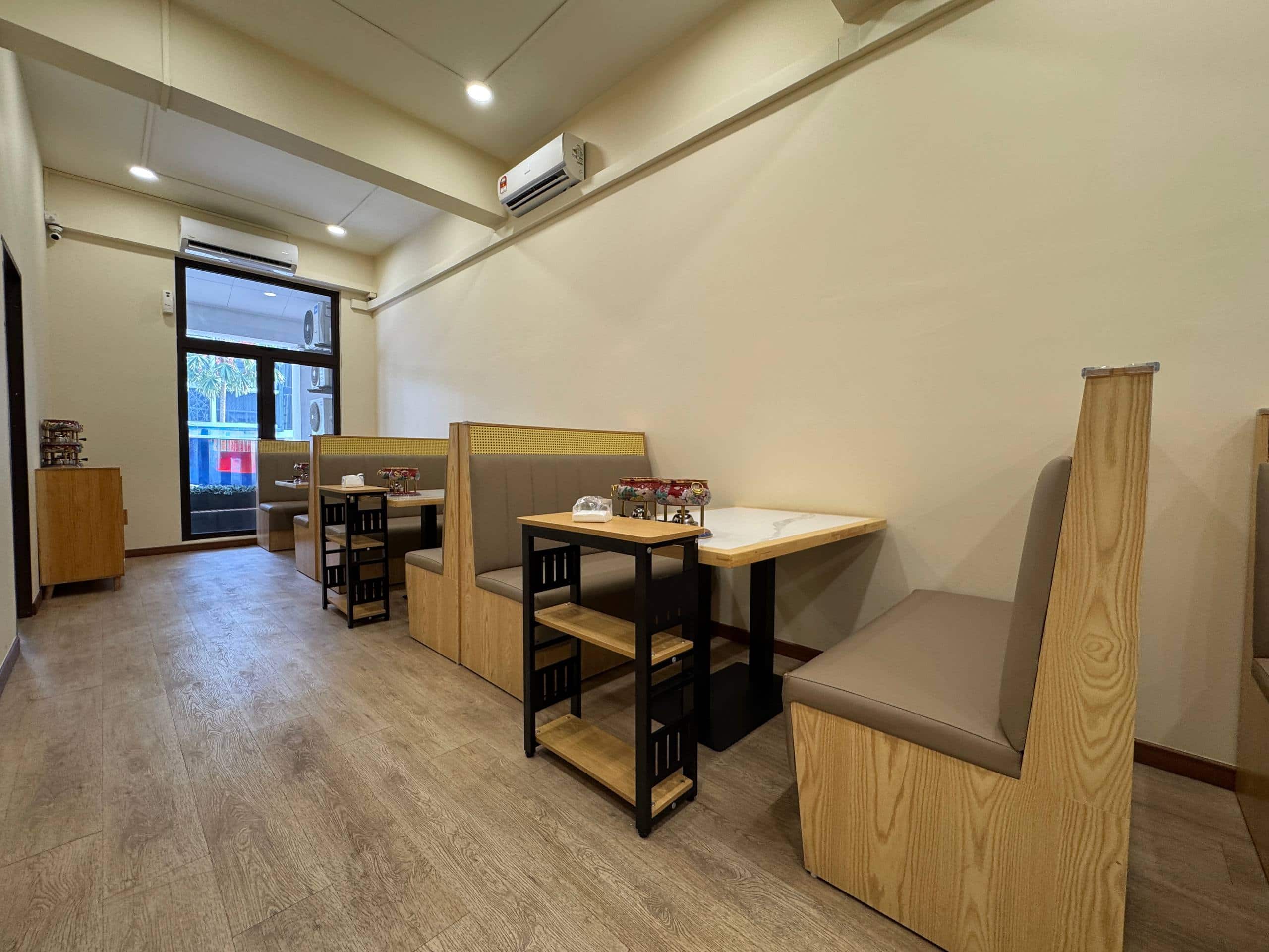 3-Storey Restaurant Eco Botanic 5