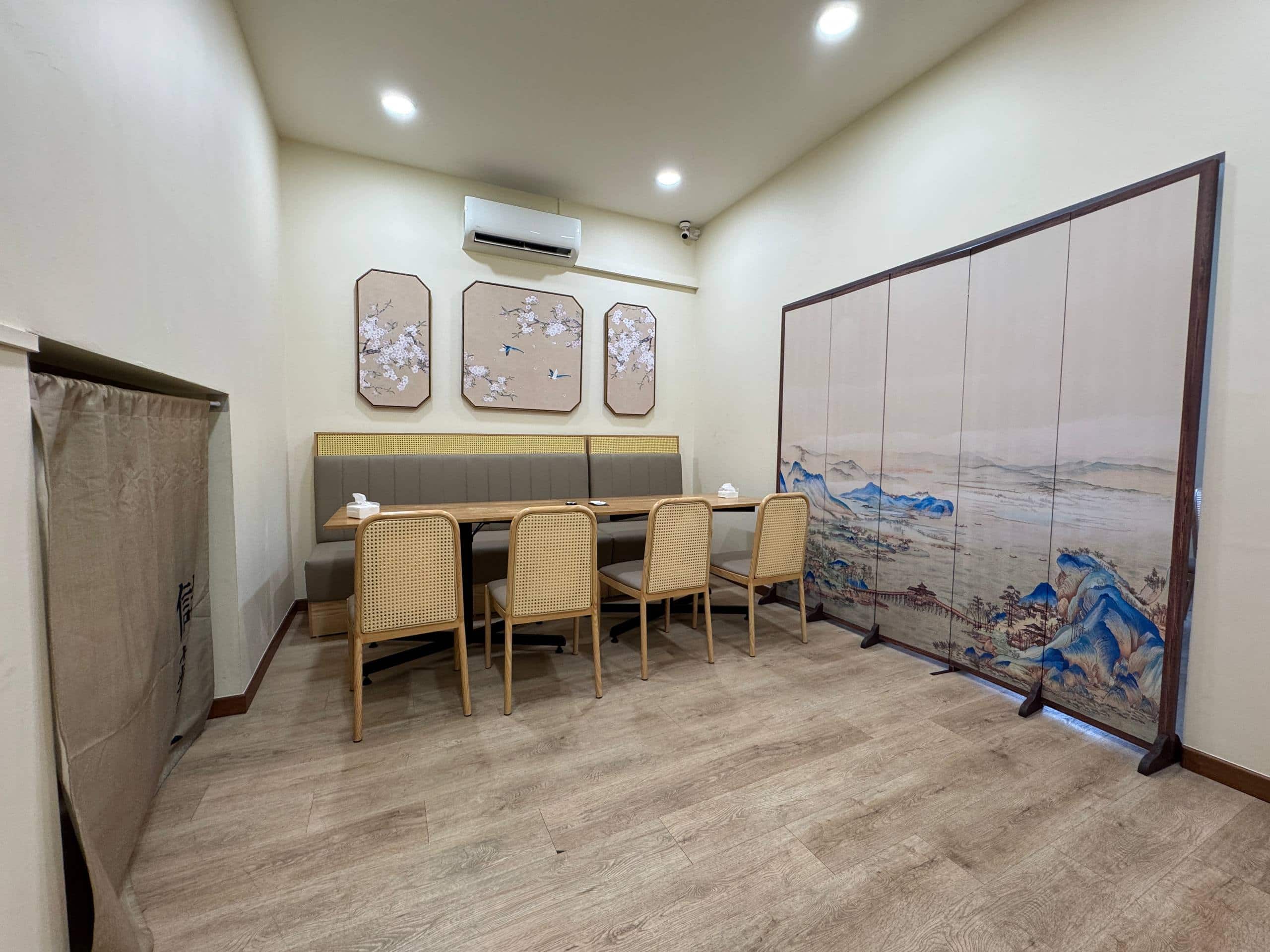 3-Storey Restaurant Eco Botanic 2