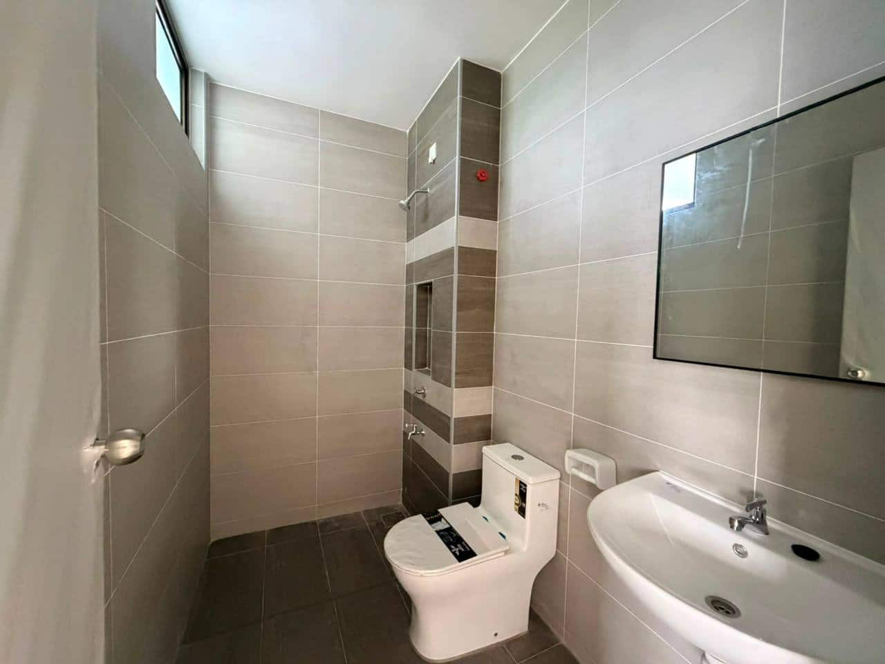 2-Storey Corner House Mutiara Rini 10