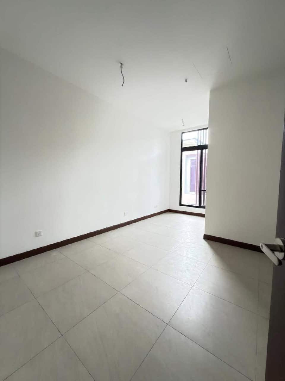 Double Storey Superlink House Aurora Sentral Resort Villas 6