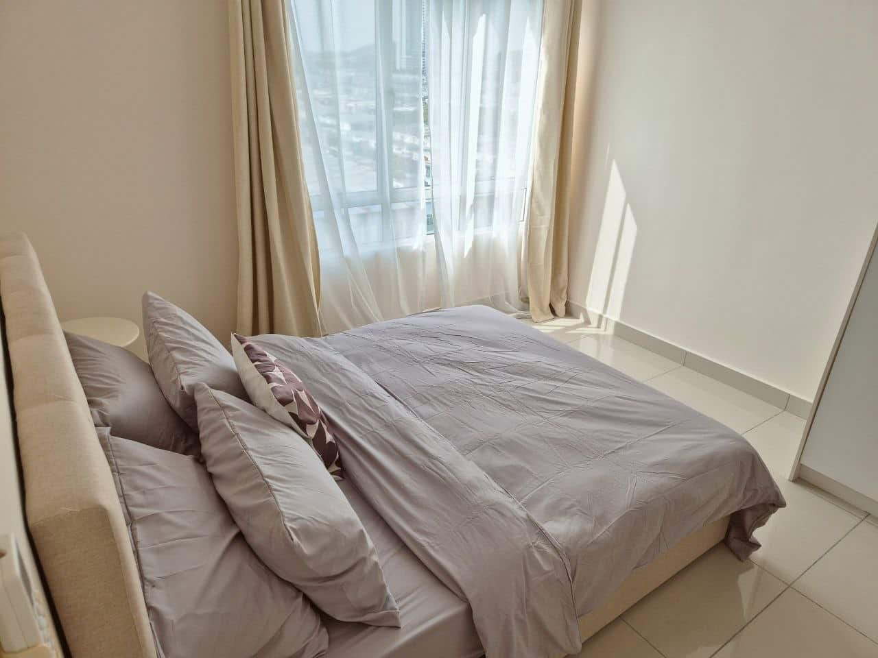 Service Apartment Taman Austin Perdana 5