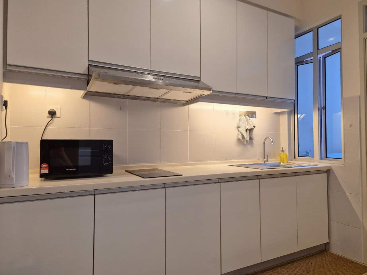 Service Apartment Taman Austin Perdana 8