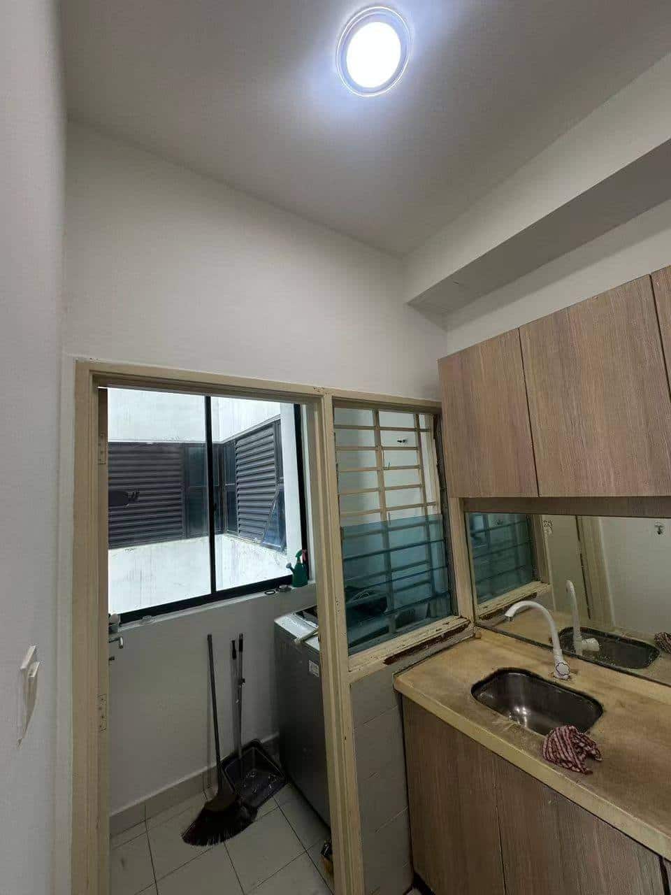 Service Apartment Seri Austin Residence 10