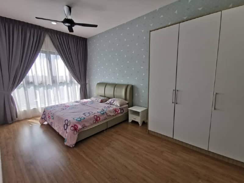 Water Edge Apartment Senibong Cove 11