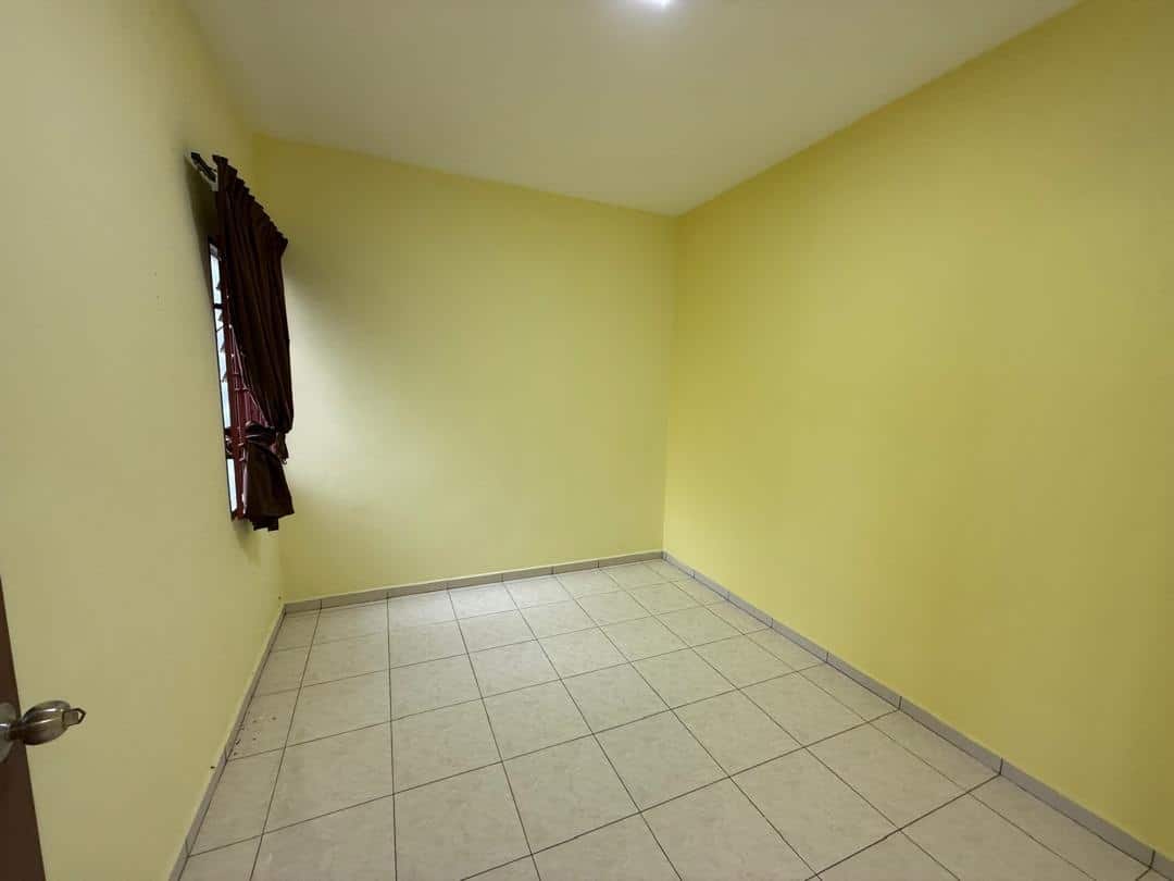 Flat Seri Alam 5