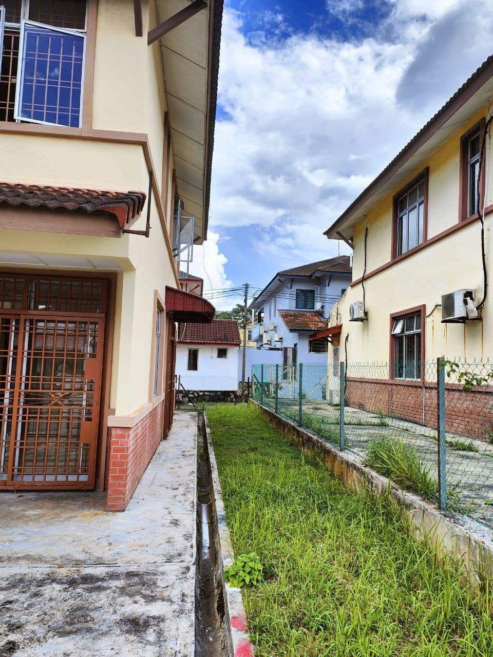 2-Storey Endlot House Taman Setia Indah 5