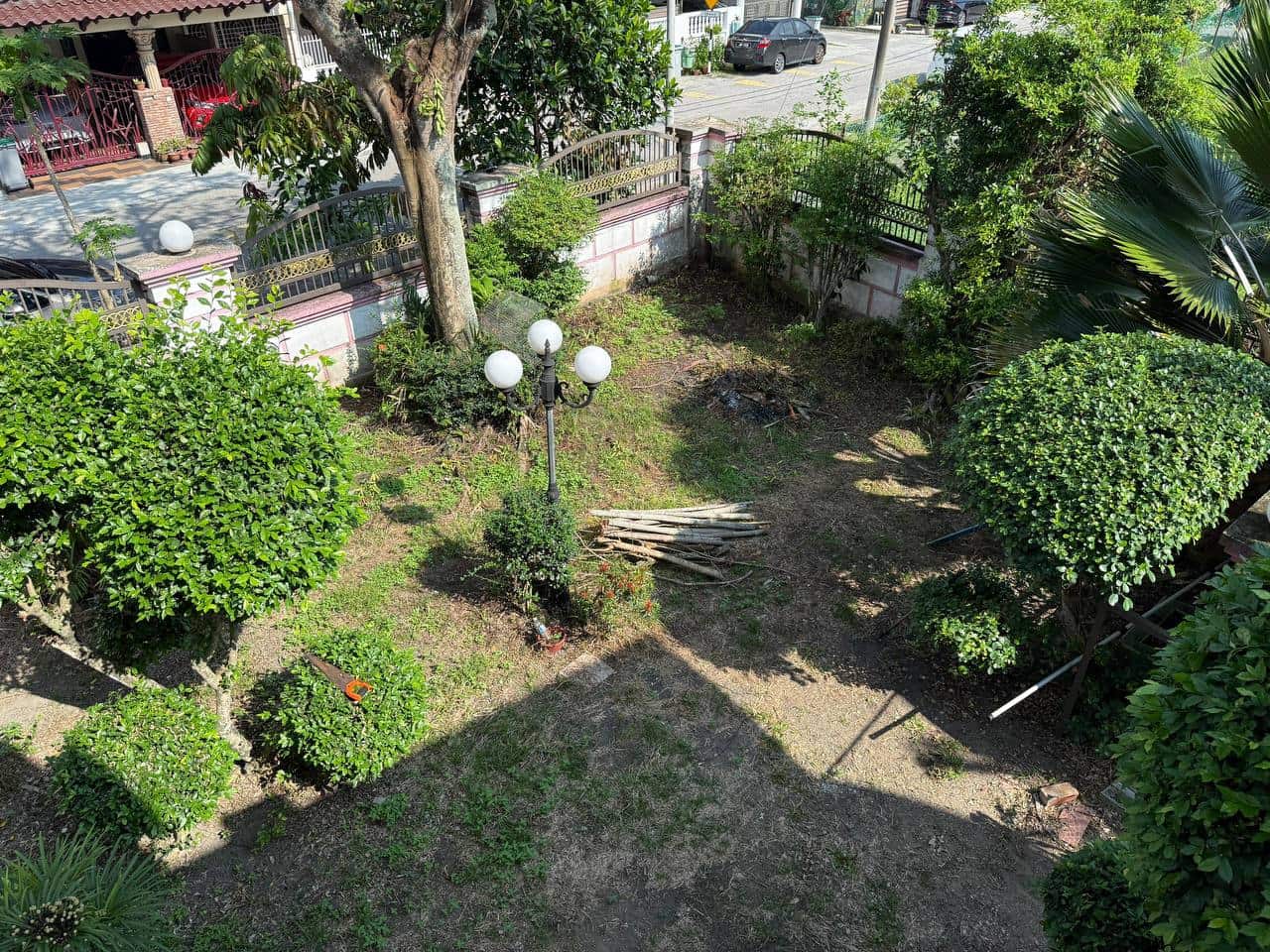 2-Storey Corner House Taman Maju 7