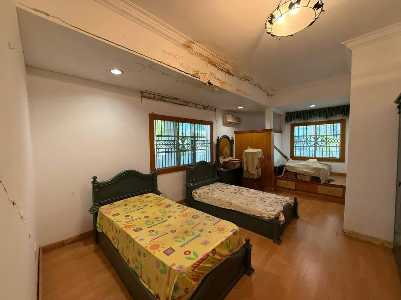 2-Storey Corner House Taman Maju 6