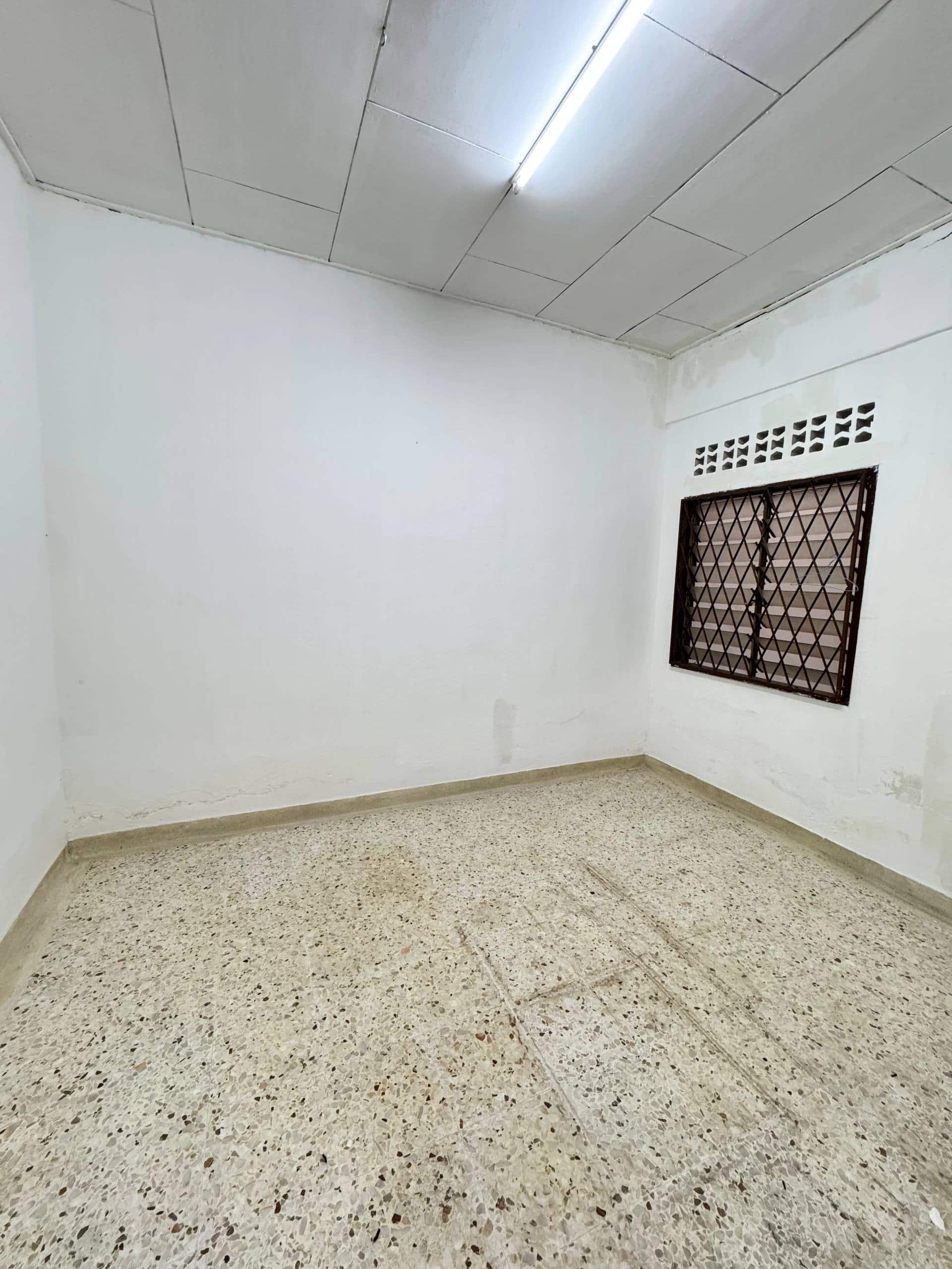 Single Storey Terrace House Taman Ungku Tun Aminah 7