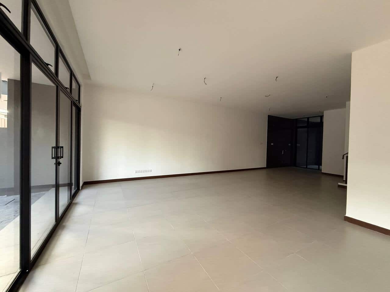 Villa Aurora Sentral 4