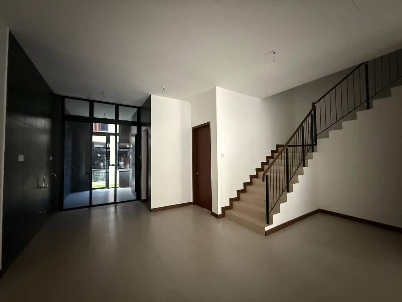 Villa Aurora Sentral 6