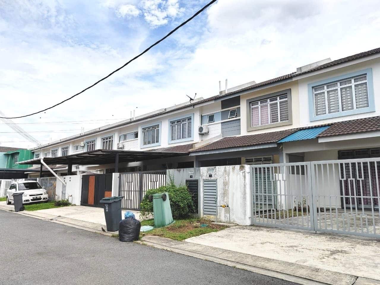 Double Storey Medium Cost Unit Taman Laman Setia 4