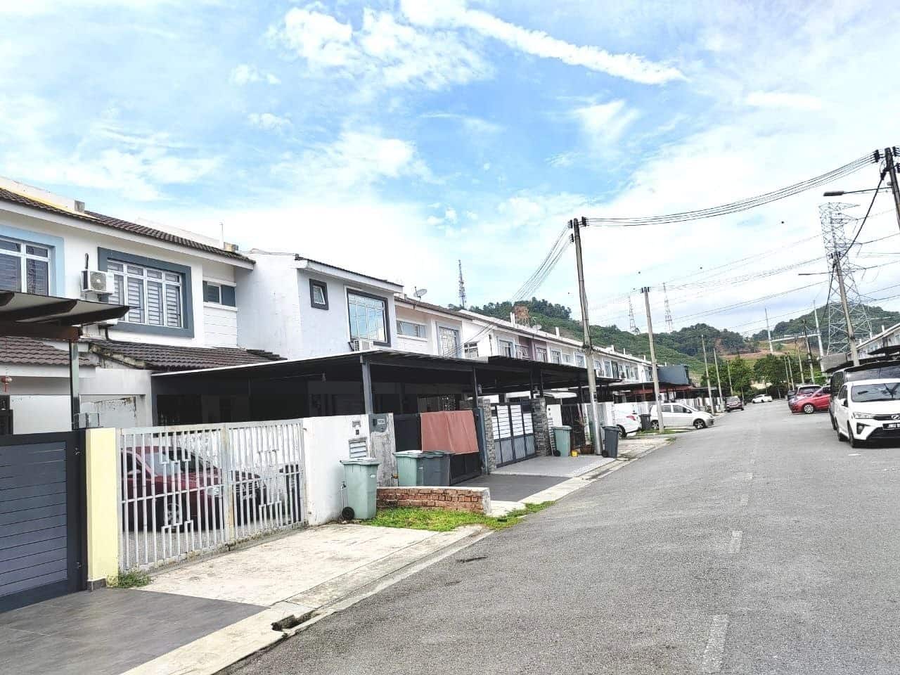 Double Storey Medium Cost Unit Taman Laman Setia 5