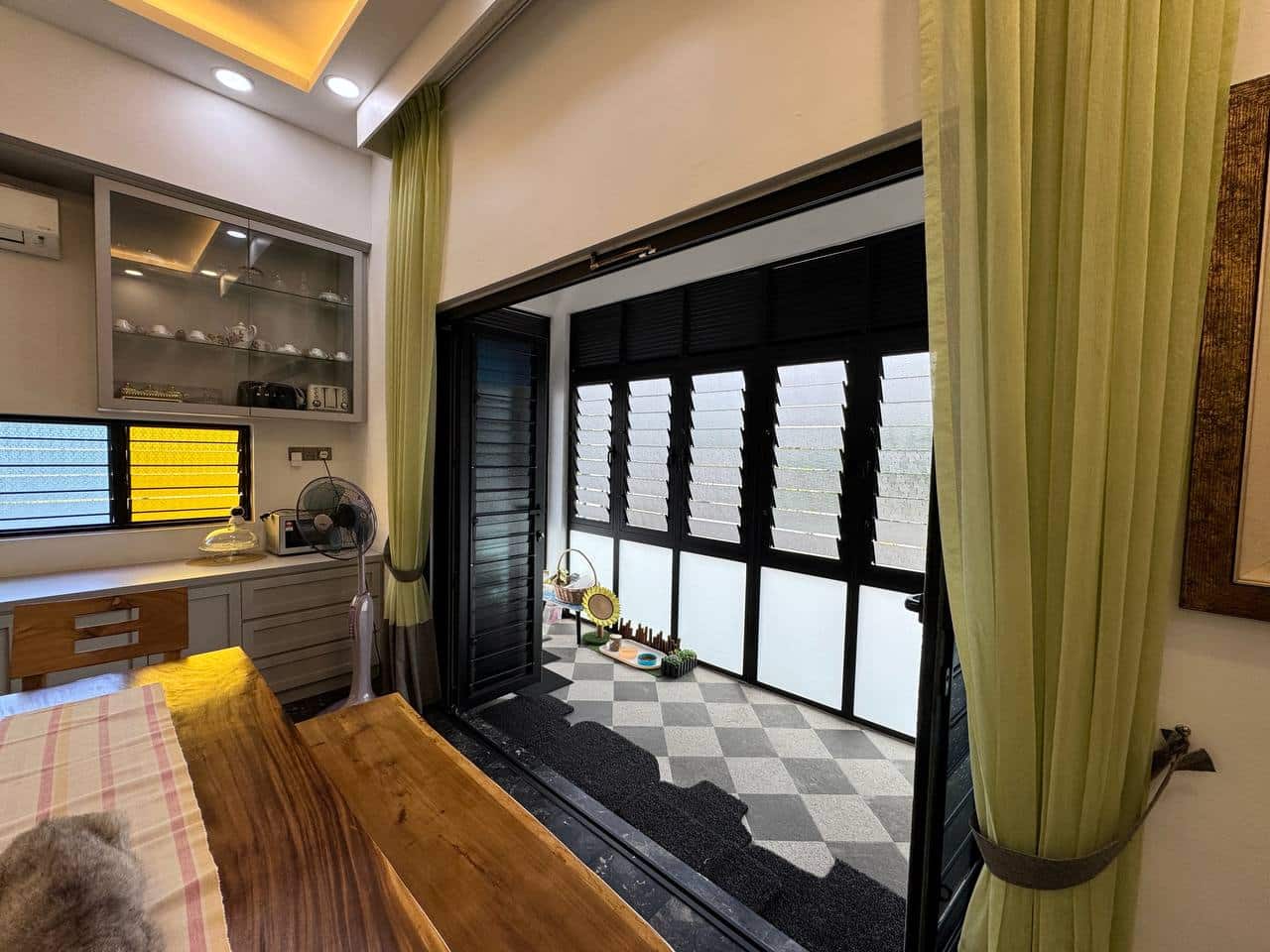 2.5-Storey Semi-D Jalan Bentara 5