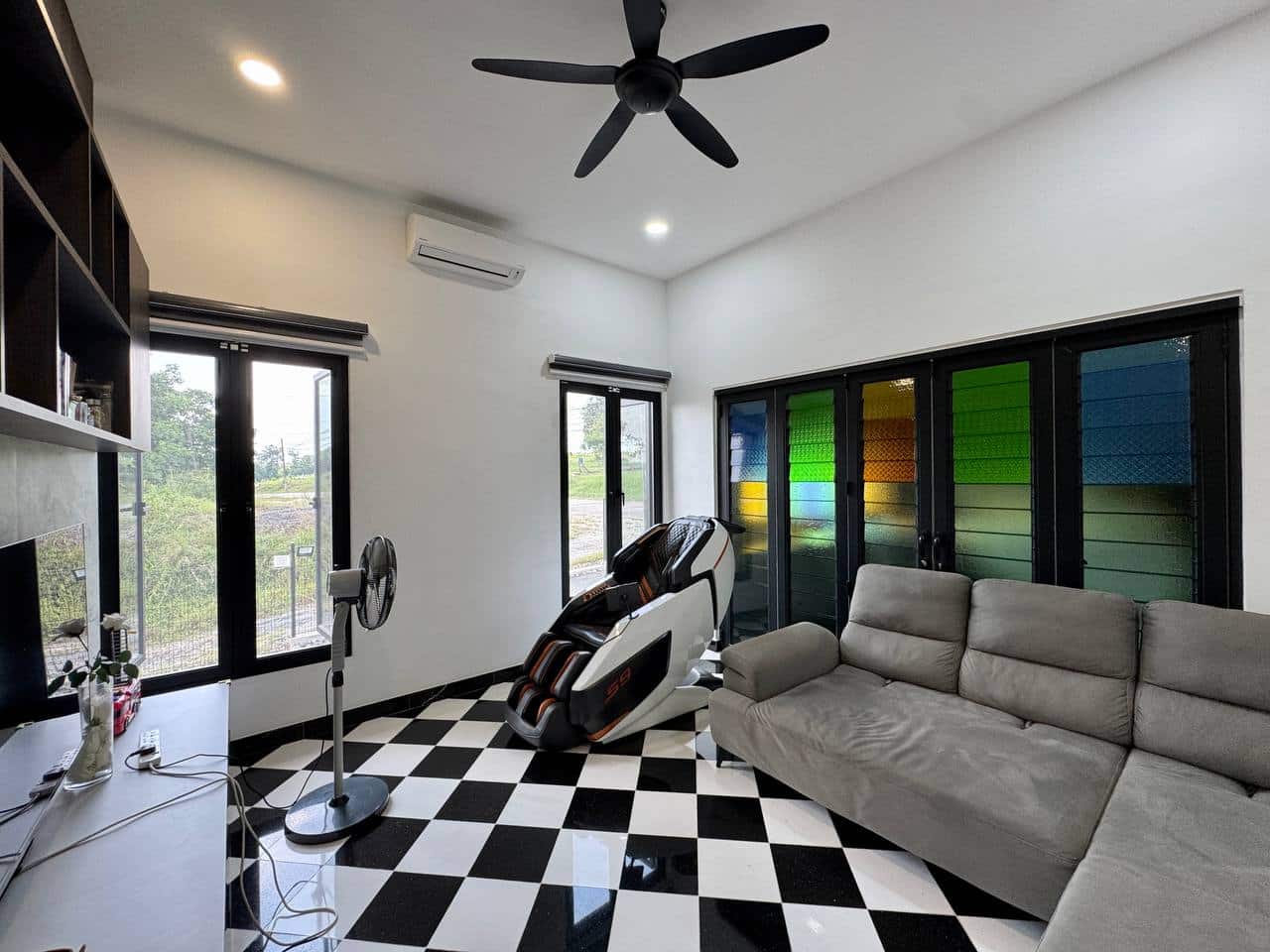 2.5-Storey Semi-D Jalan Bentara 4