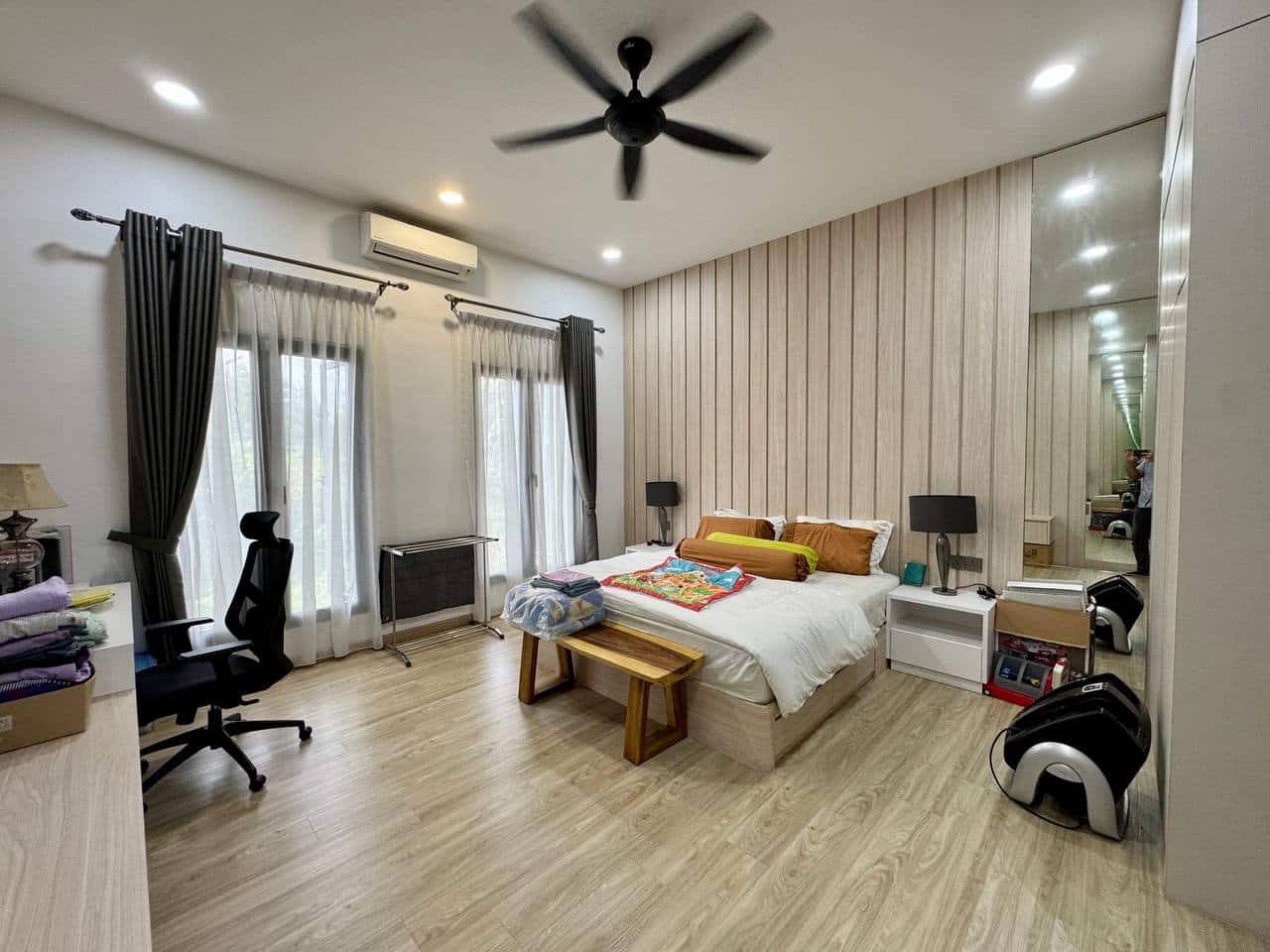 2.5-Storey Semi-D Jalan Bentara 7