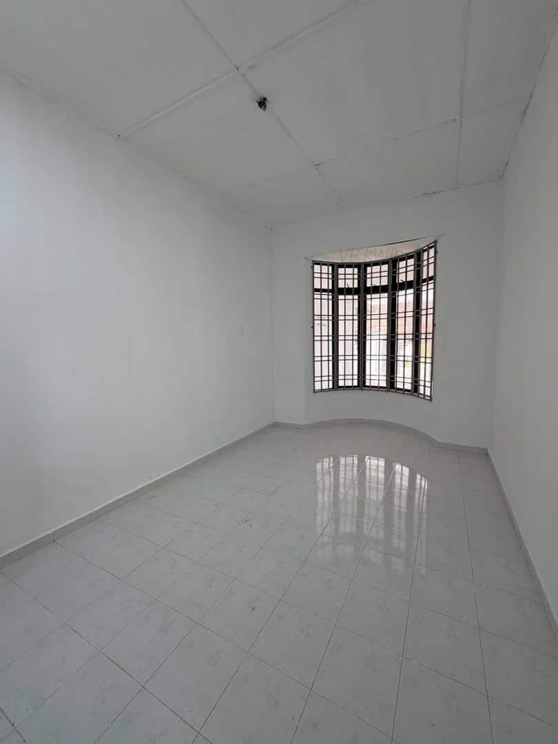 Single Storey Terrace House Taman Kota Masai 11