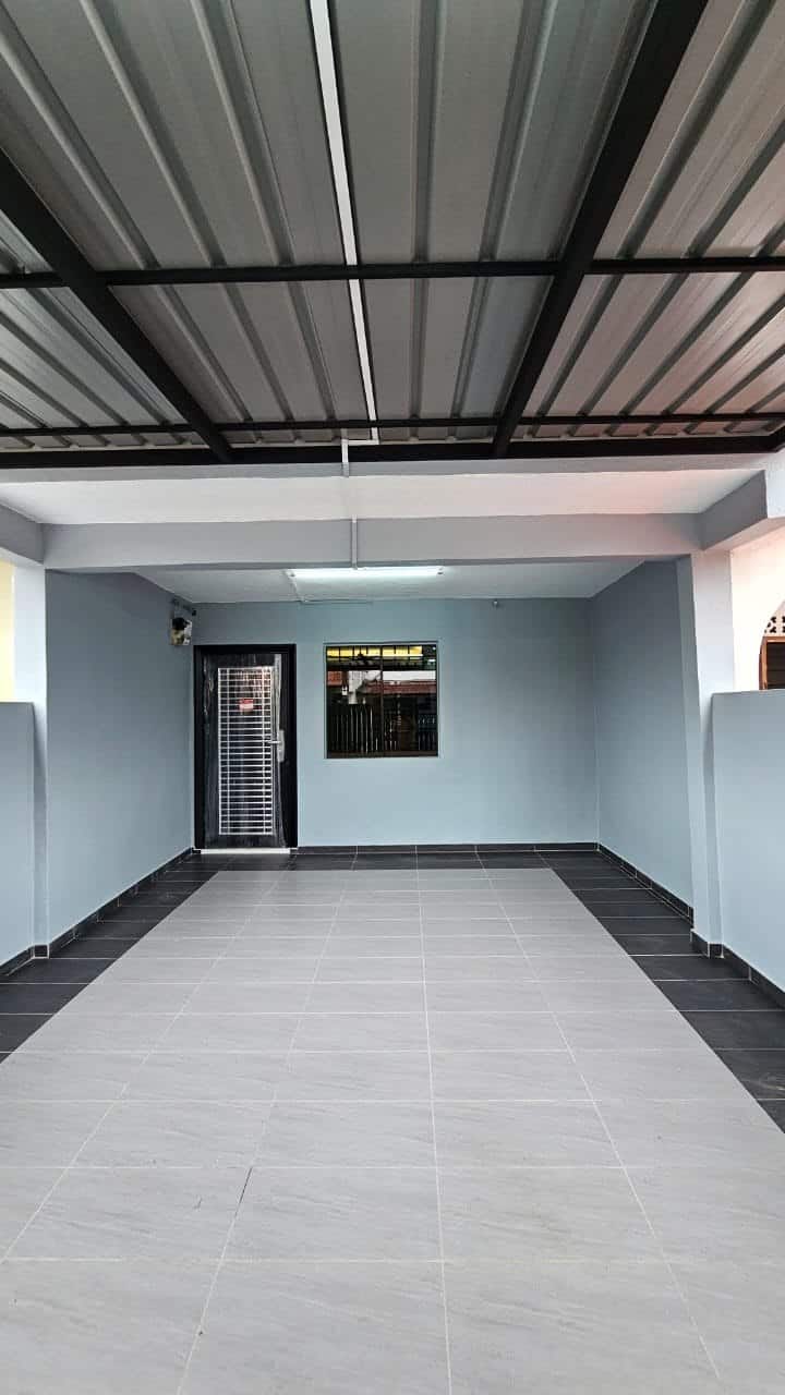 Double Storey Low Cost Terrace House Taman Johor Jaya 2