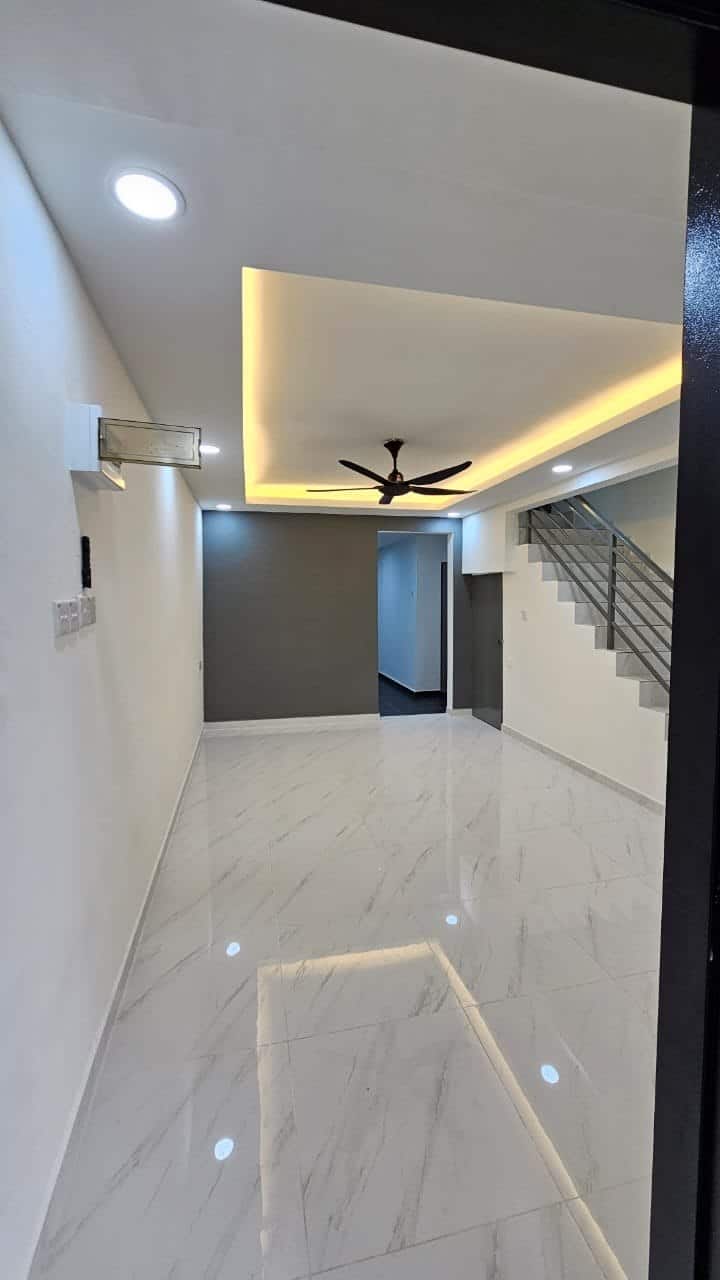 Double Storey Low Cost Terrace House Taman Johor Jaya 1