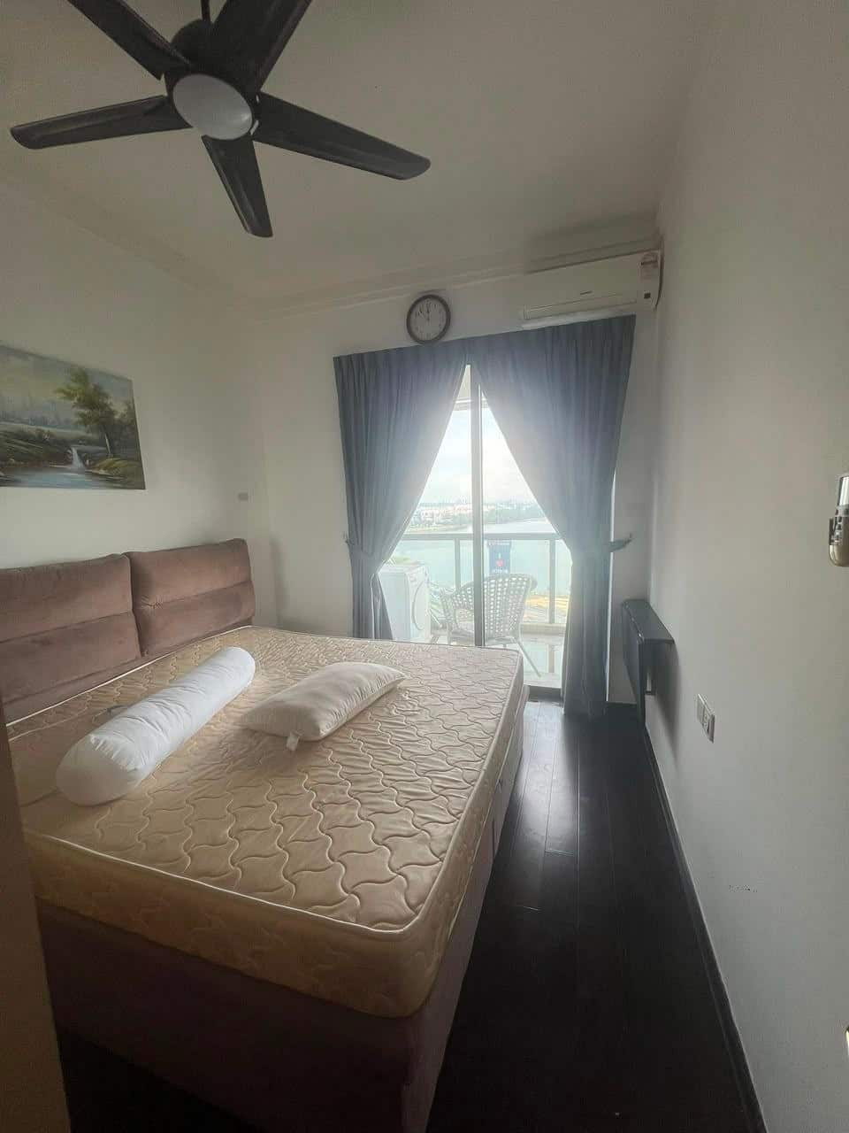 Service Apartment R&F Princess Cove 3