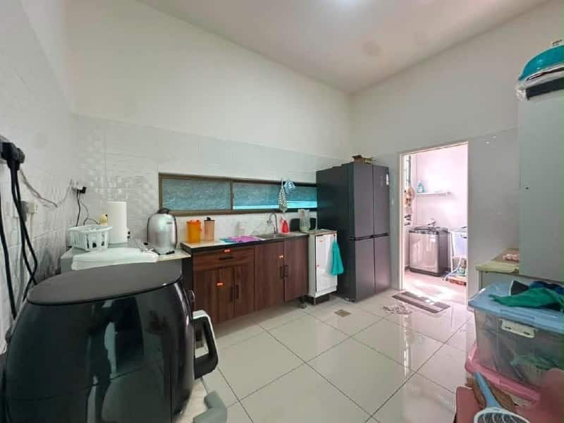 2-Storey Link Bungalow Bukit Indah 4