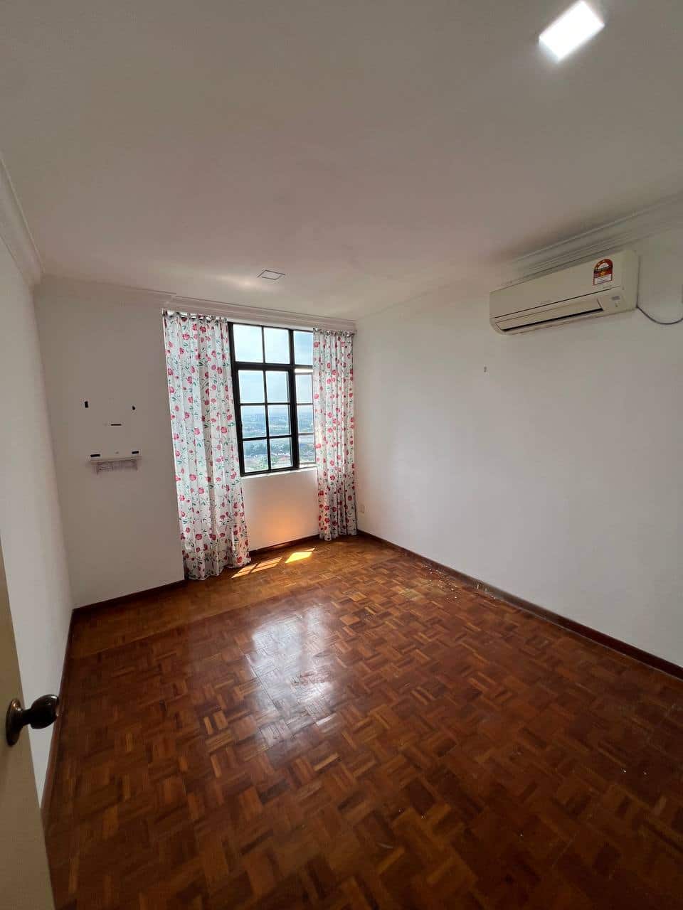 Condominium Datin Halimah @ Larkin 5