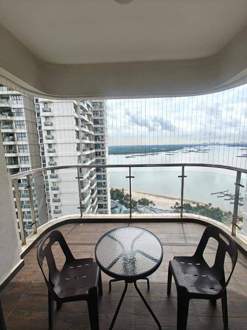 Condominium Amberside Country Garden Danga Bay 2